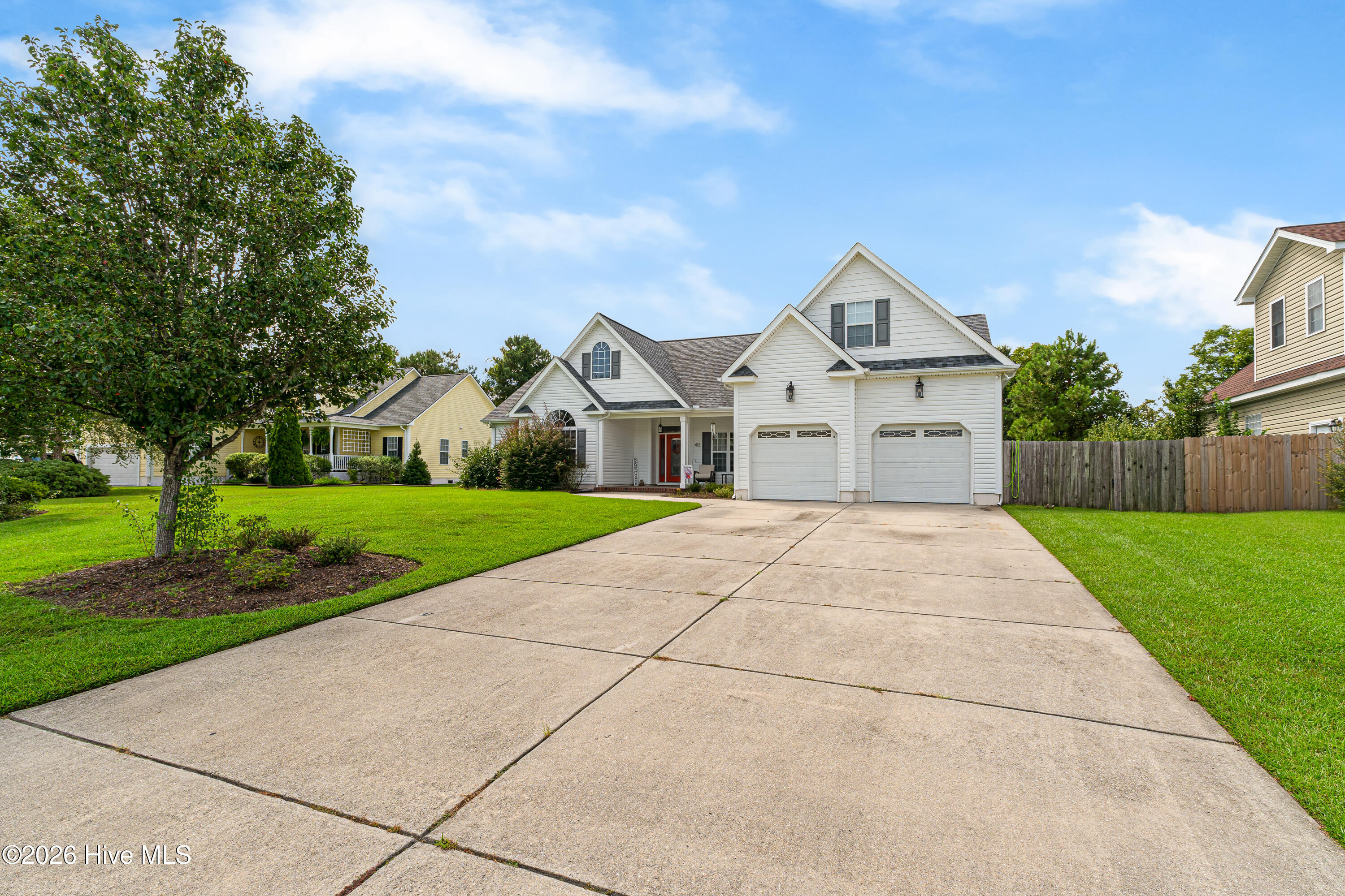 412 Waverly Court,Newport