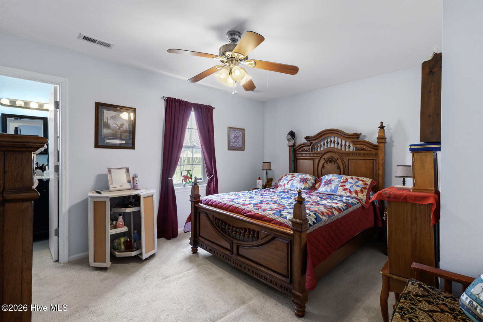 100560004 | Photo 18