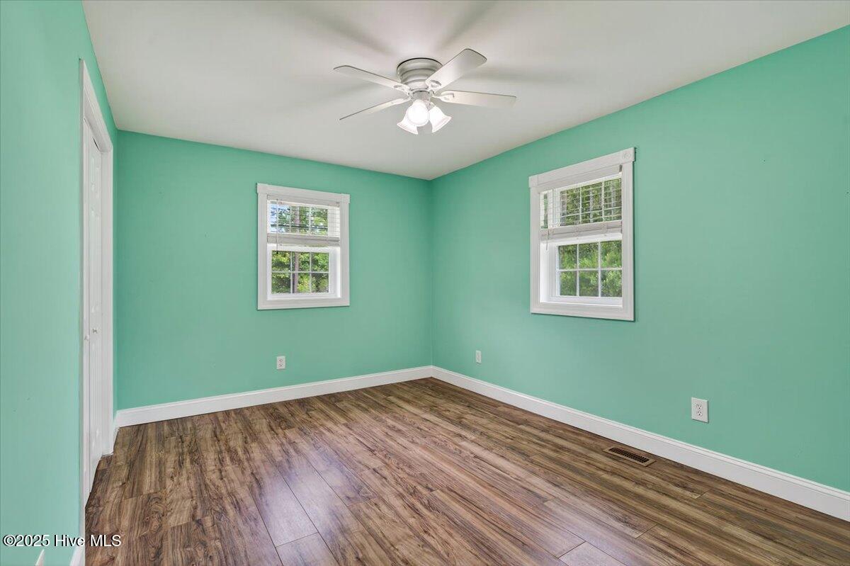 100513703 | Photo 28