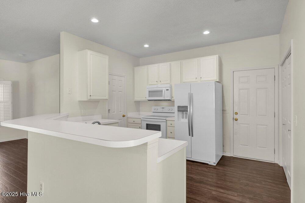 100547171 | Photo 11