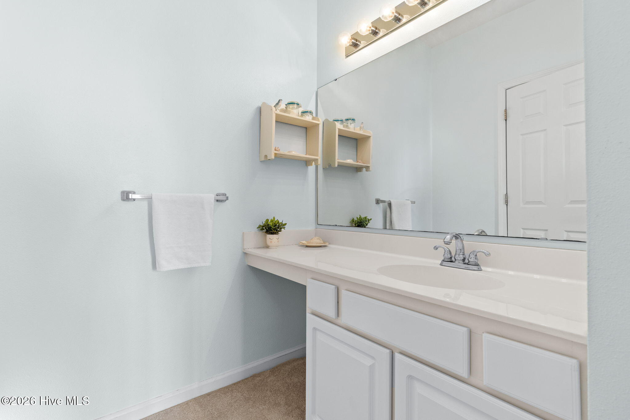 100553900 | Photo 20