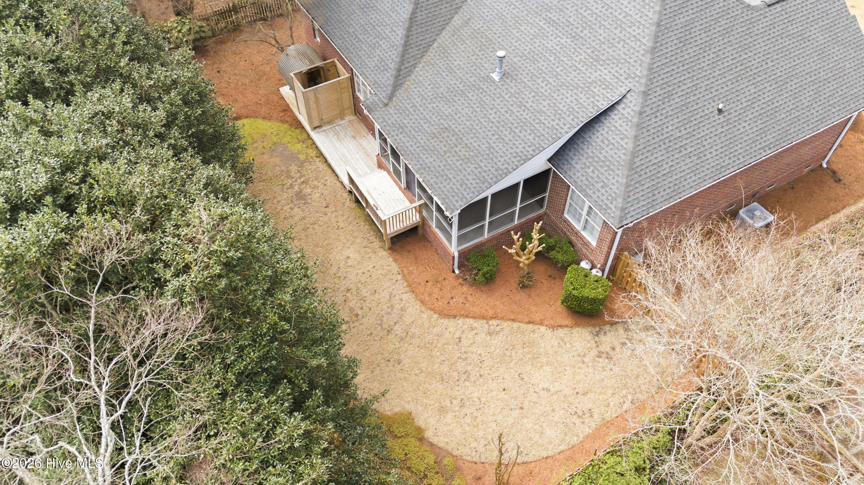 100560916 | Photo 87