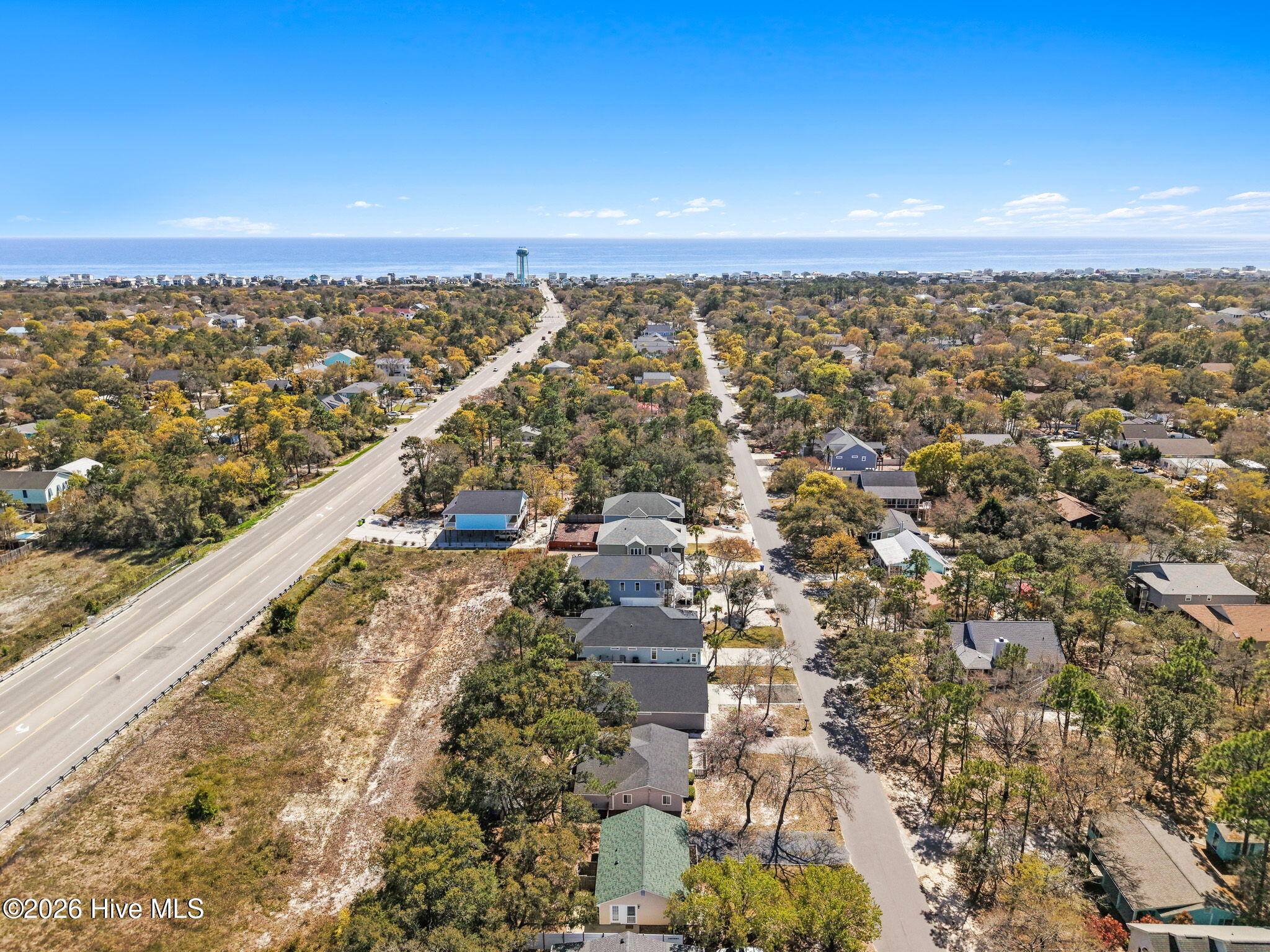 100564601 | Photo 47