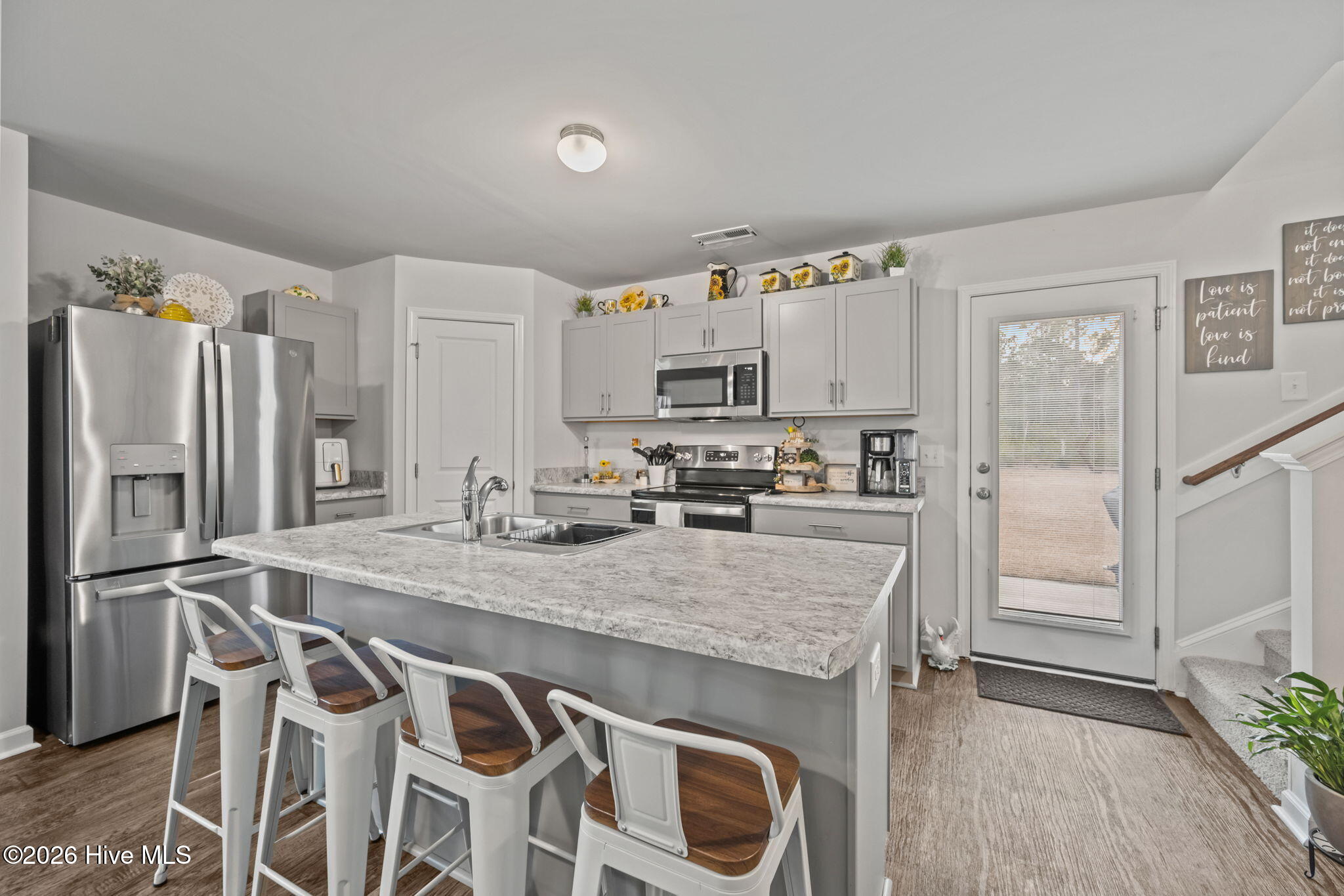 100552202 | Photo 28