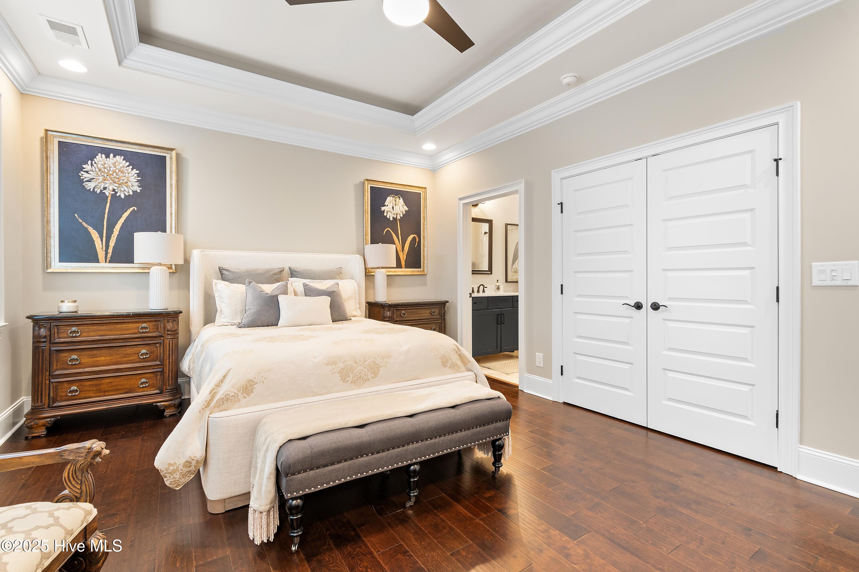 100546246 | Photo 24