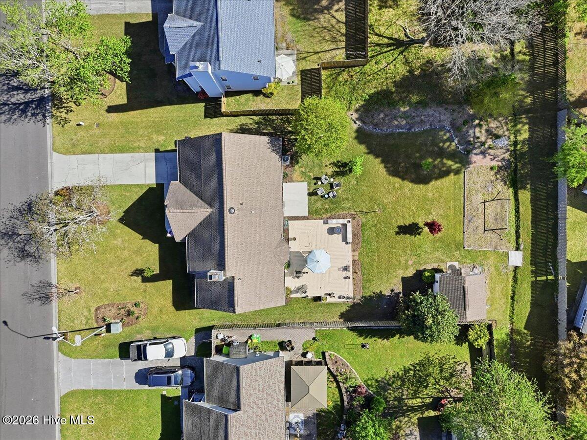 100565579 | Photo 74