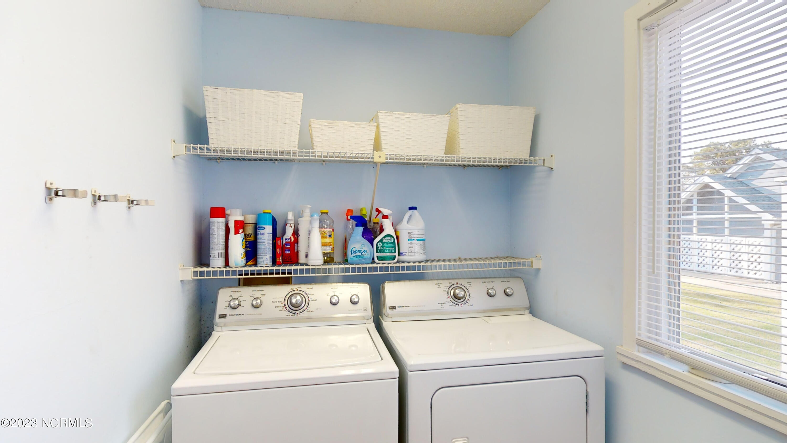 100537527 | Photo 26