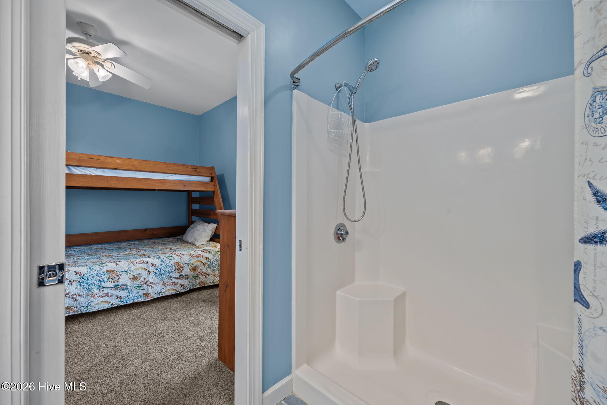 100565208 | Photo 41