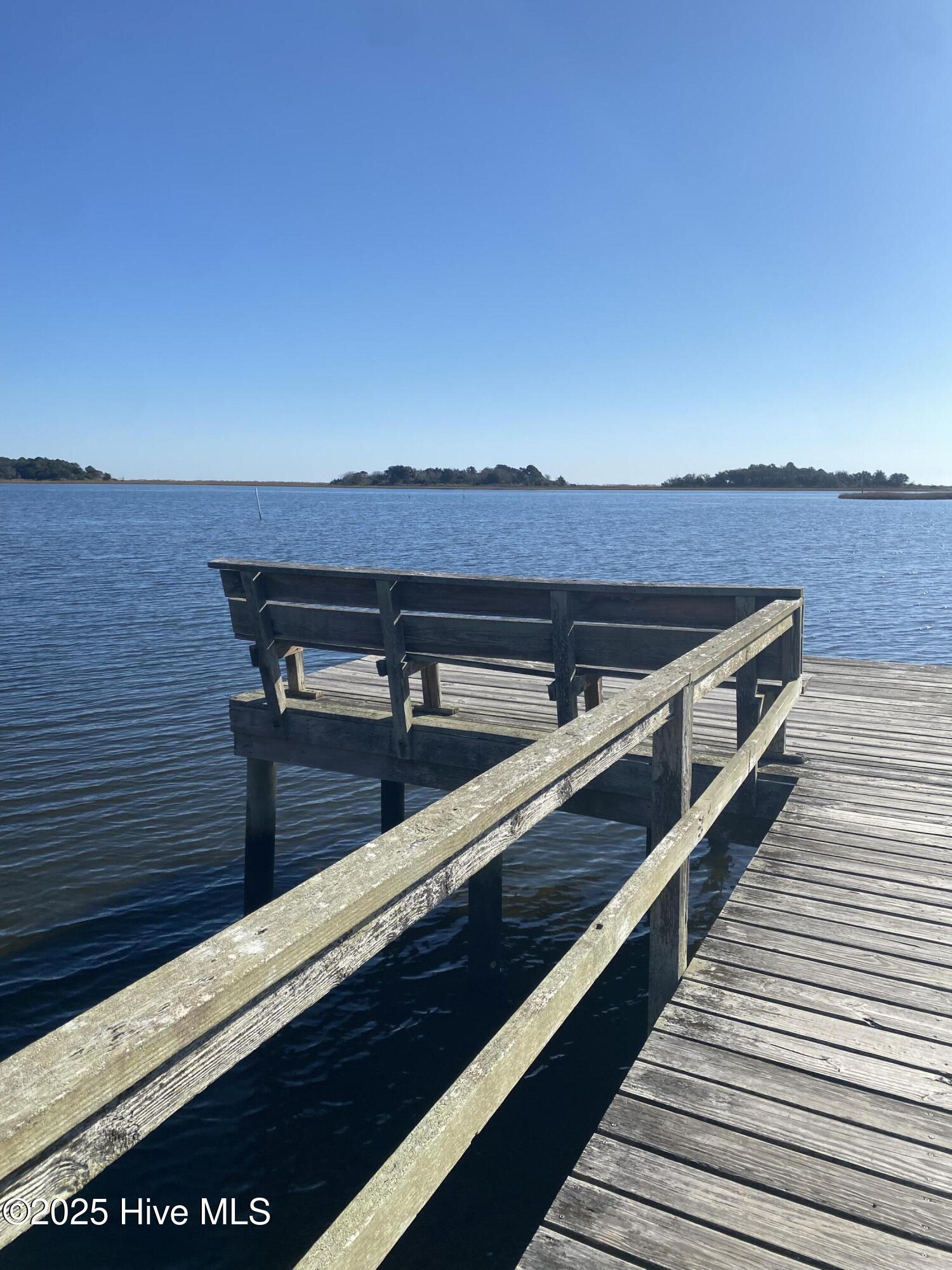 100542075 | Photo 62