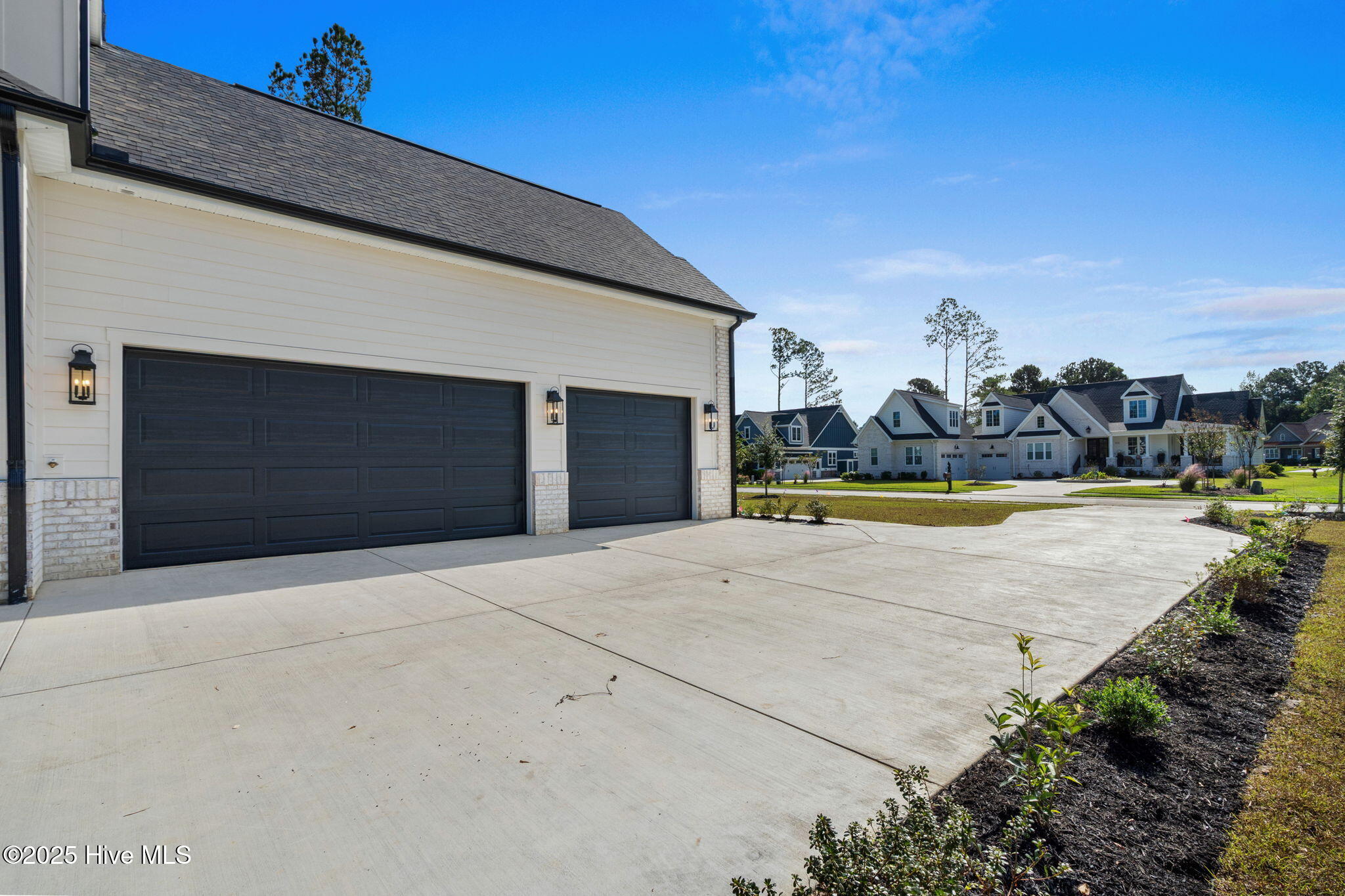 100535498 | Photo 52