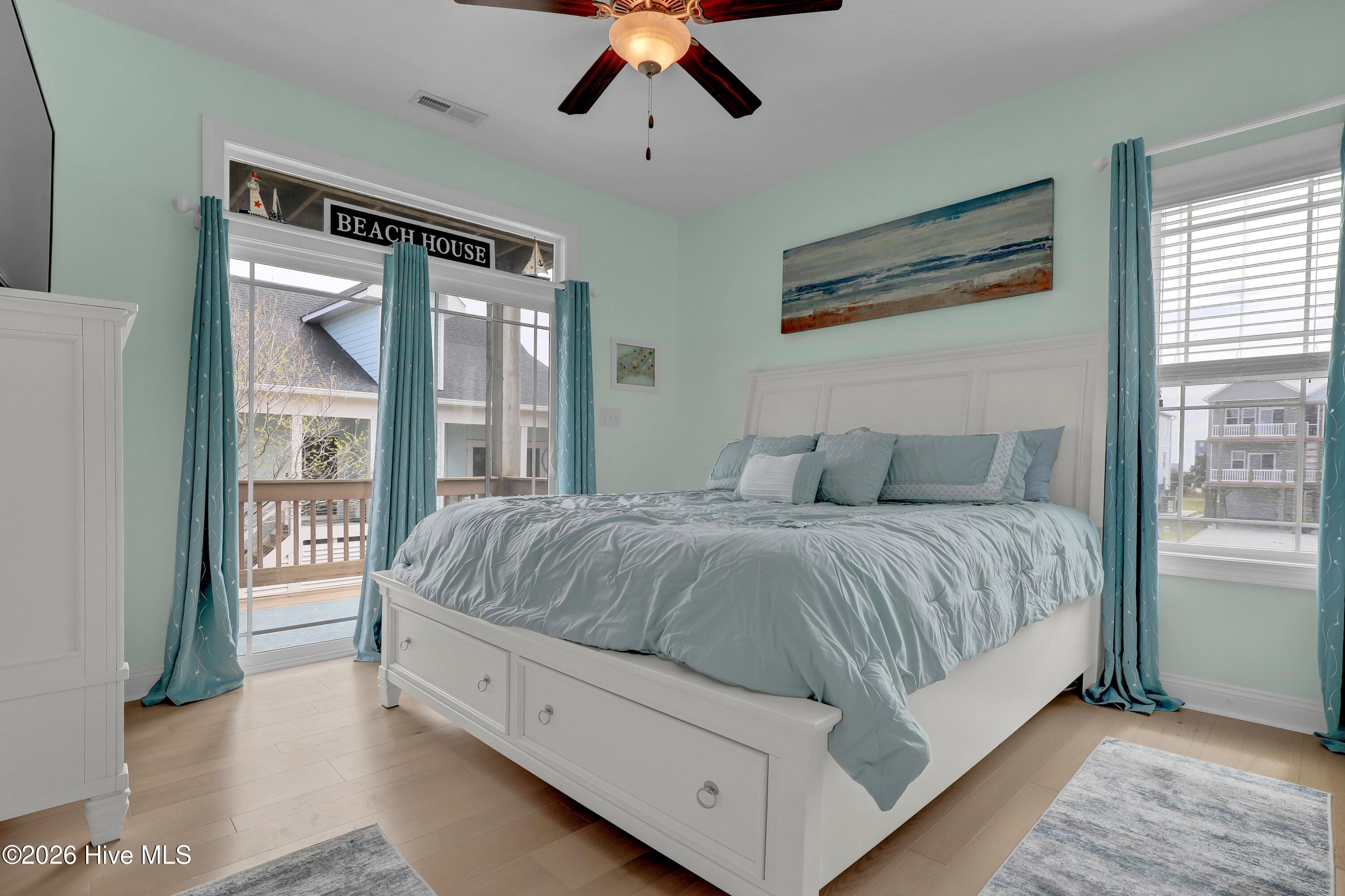 100564246 | Photo 26