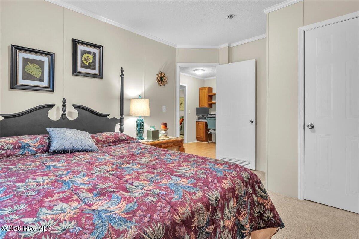 100554513 | Photo 39