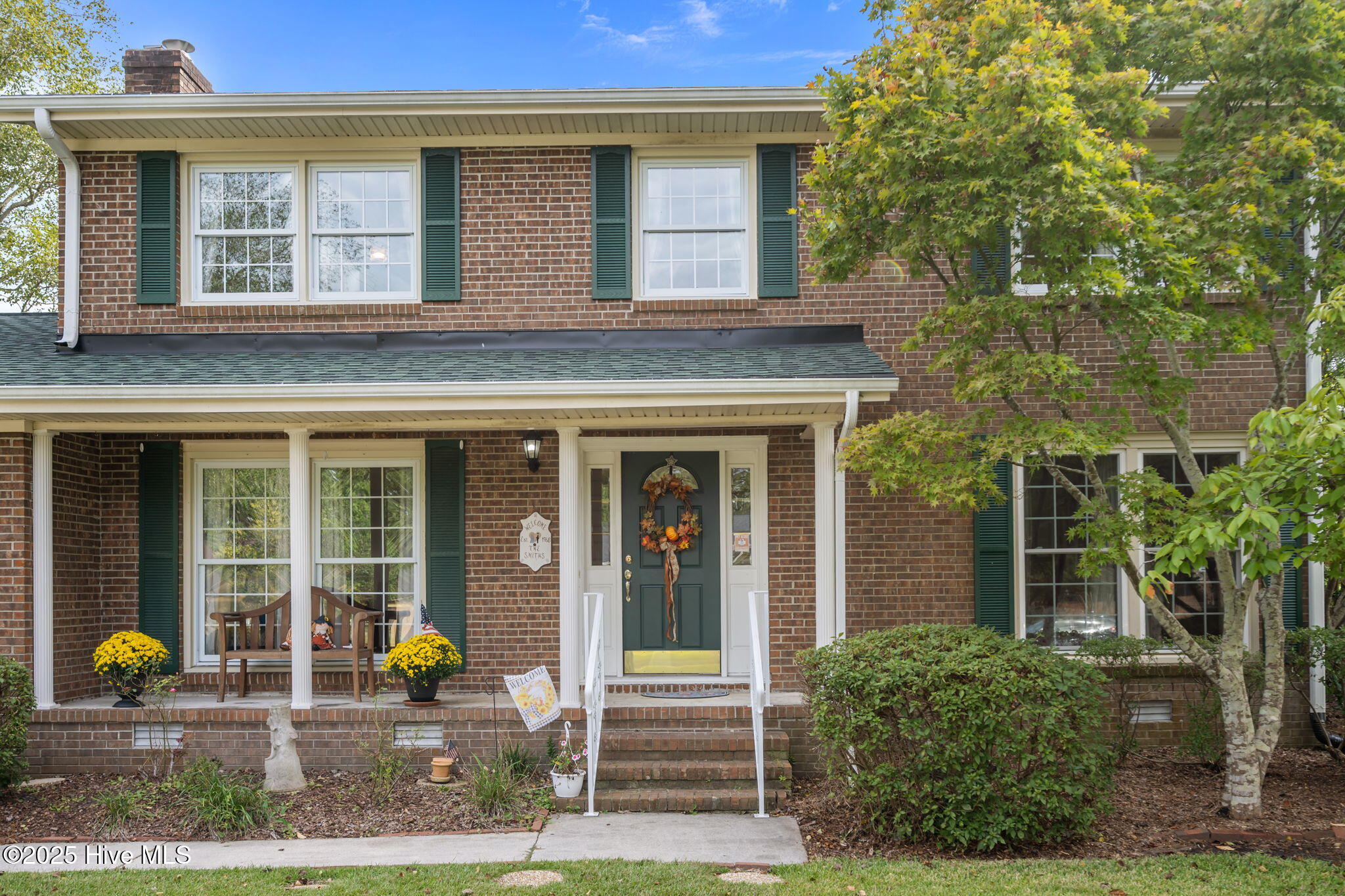 521 University Drive, Jacksonville, NC 28546 – photo 4: 4-web-or-mls-04