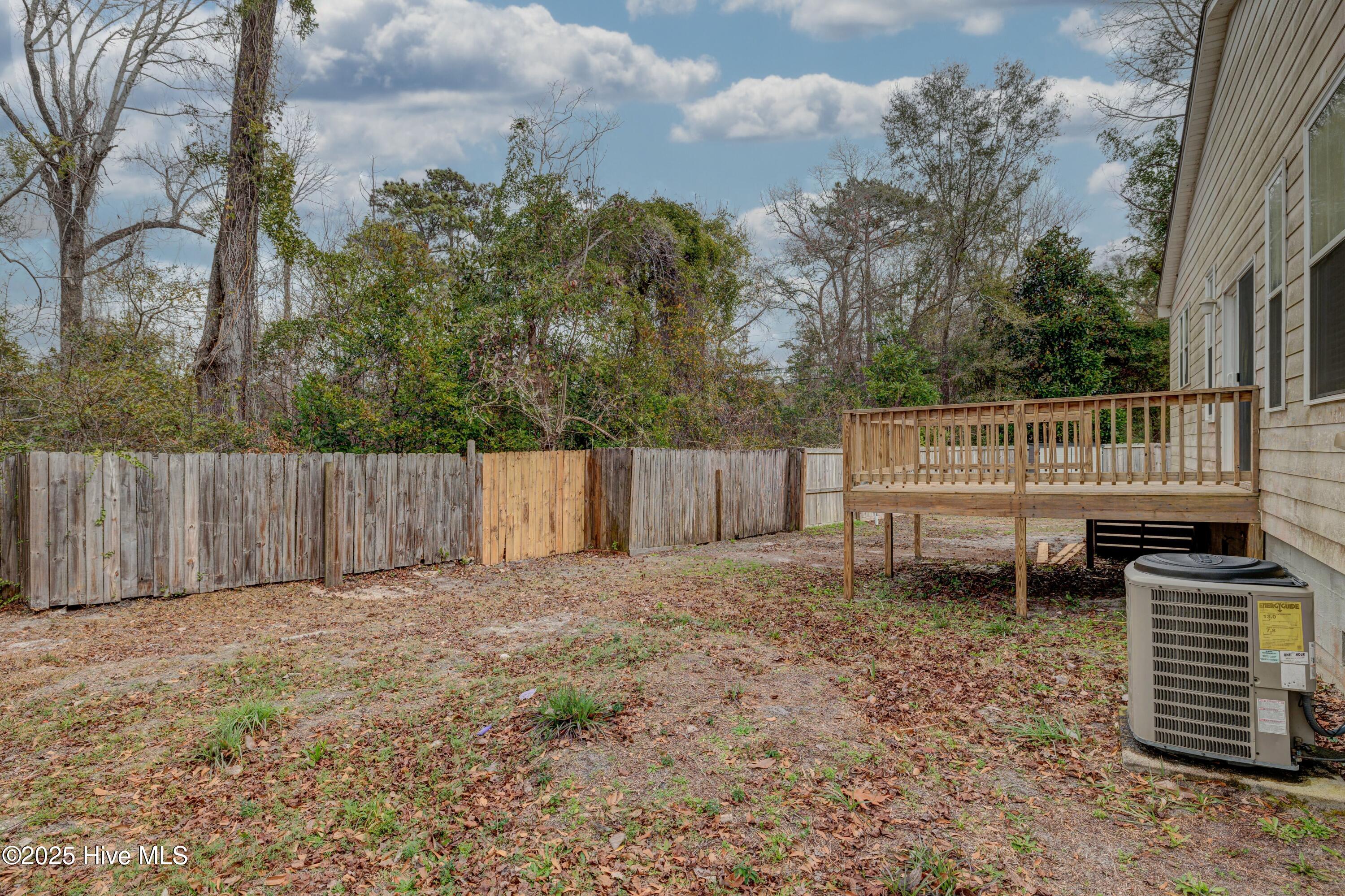 100567559 | Photo 10