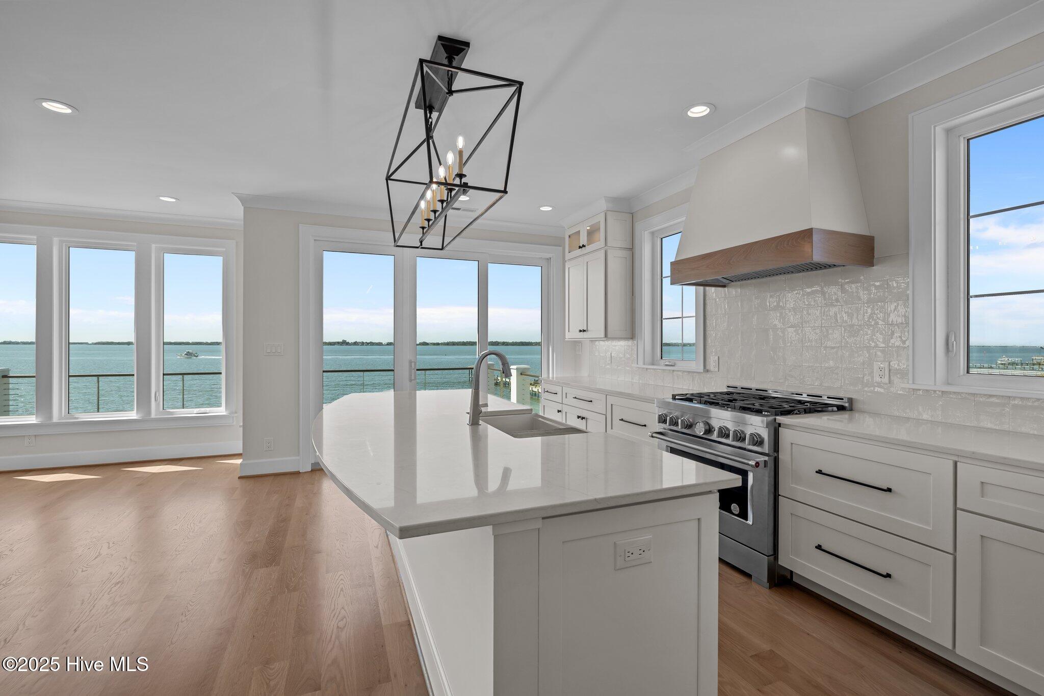 4737 S S Shore Dr Drive, Morehead City, NC, 28557