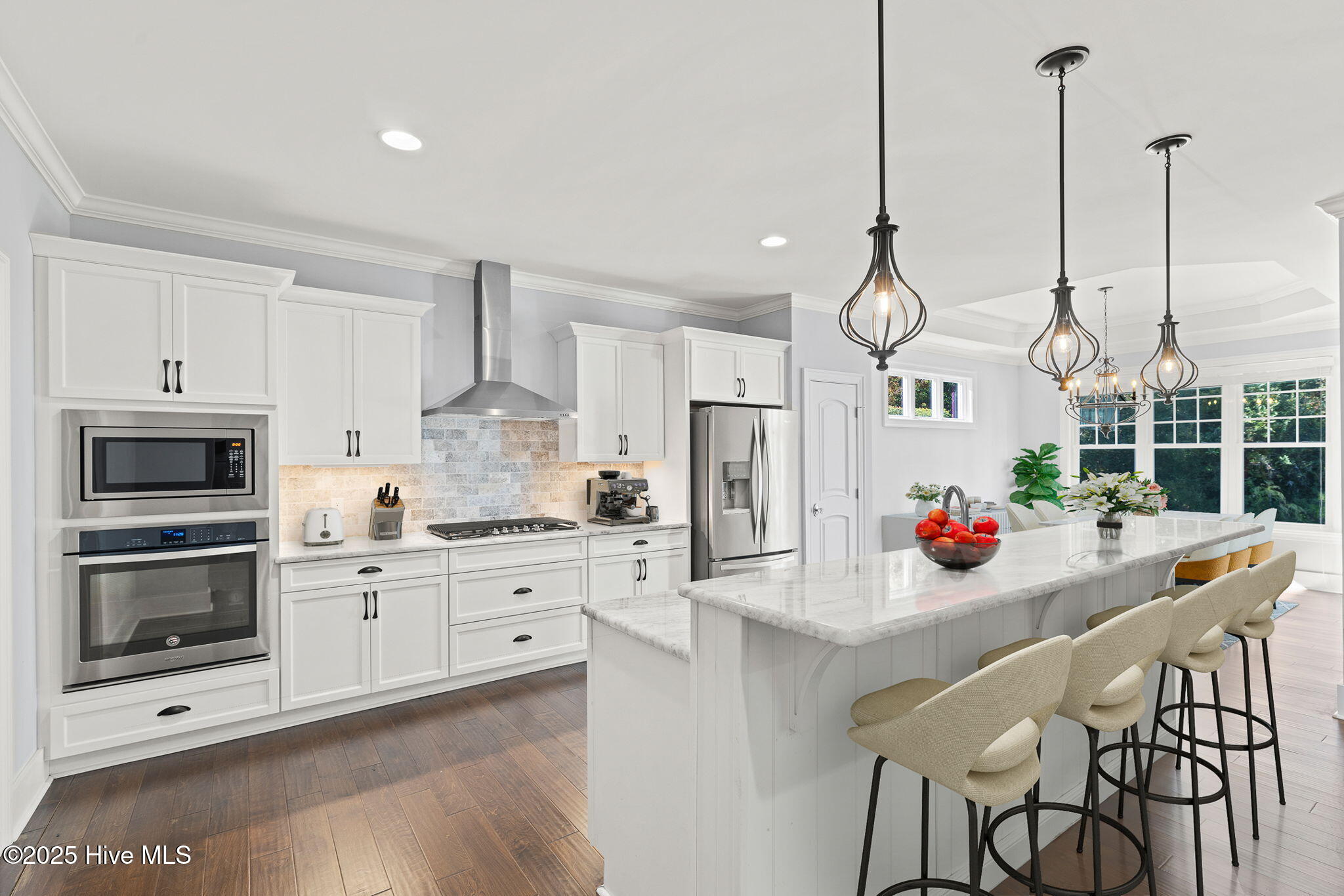 100542044 | Photo 14