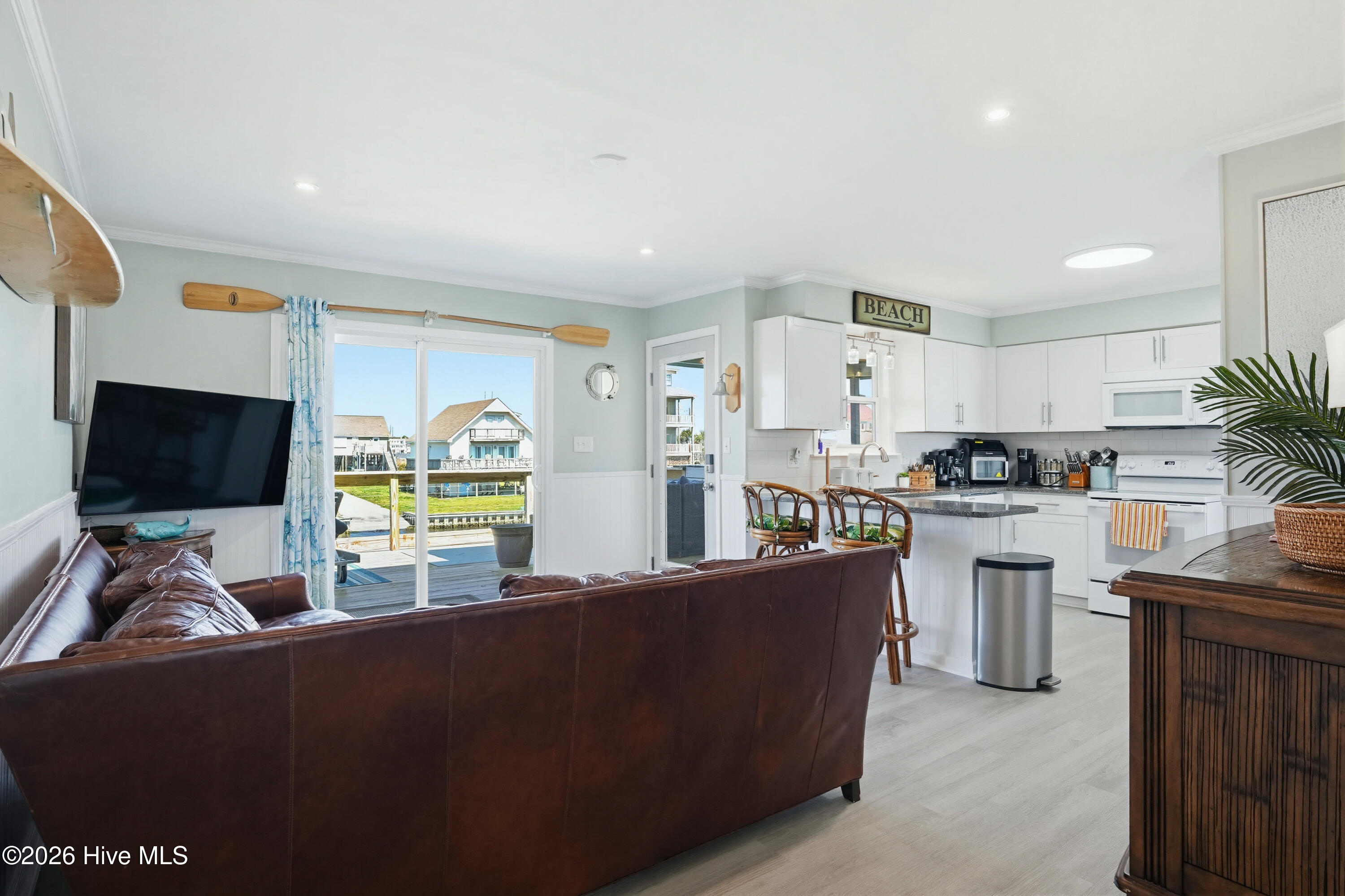 100550124 | Photo 20