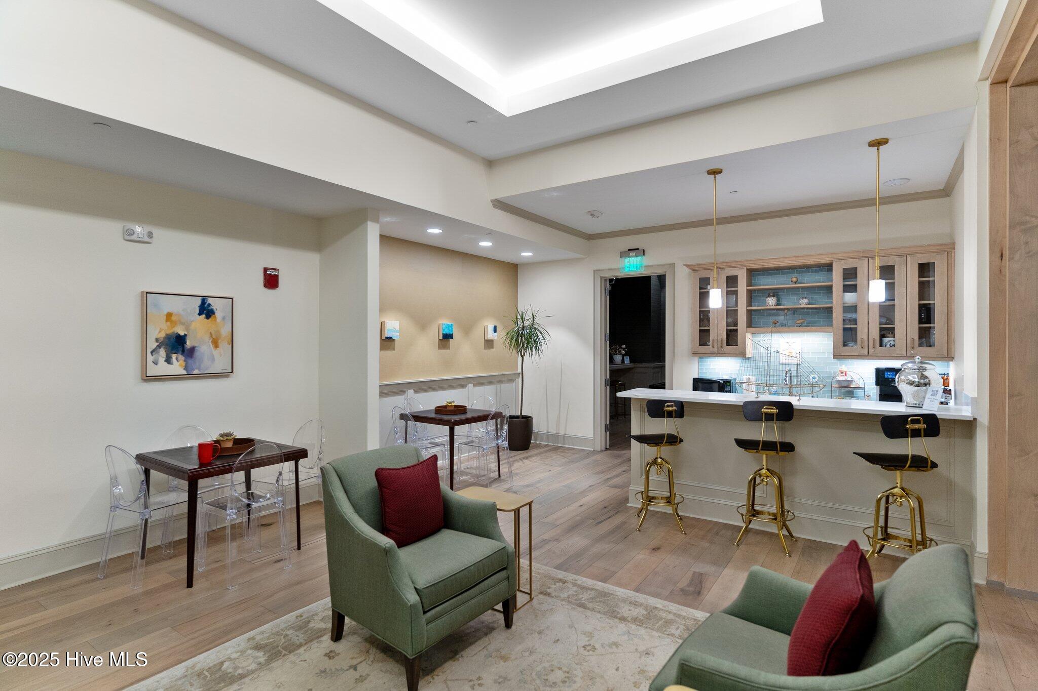 100529175 | Photo 39