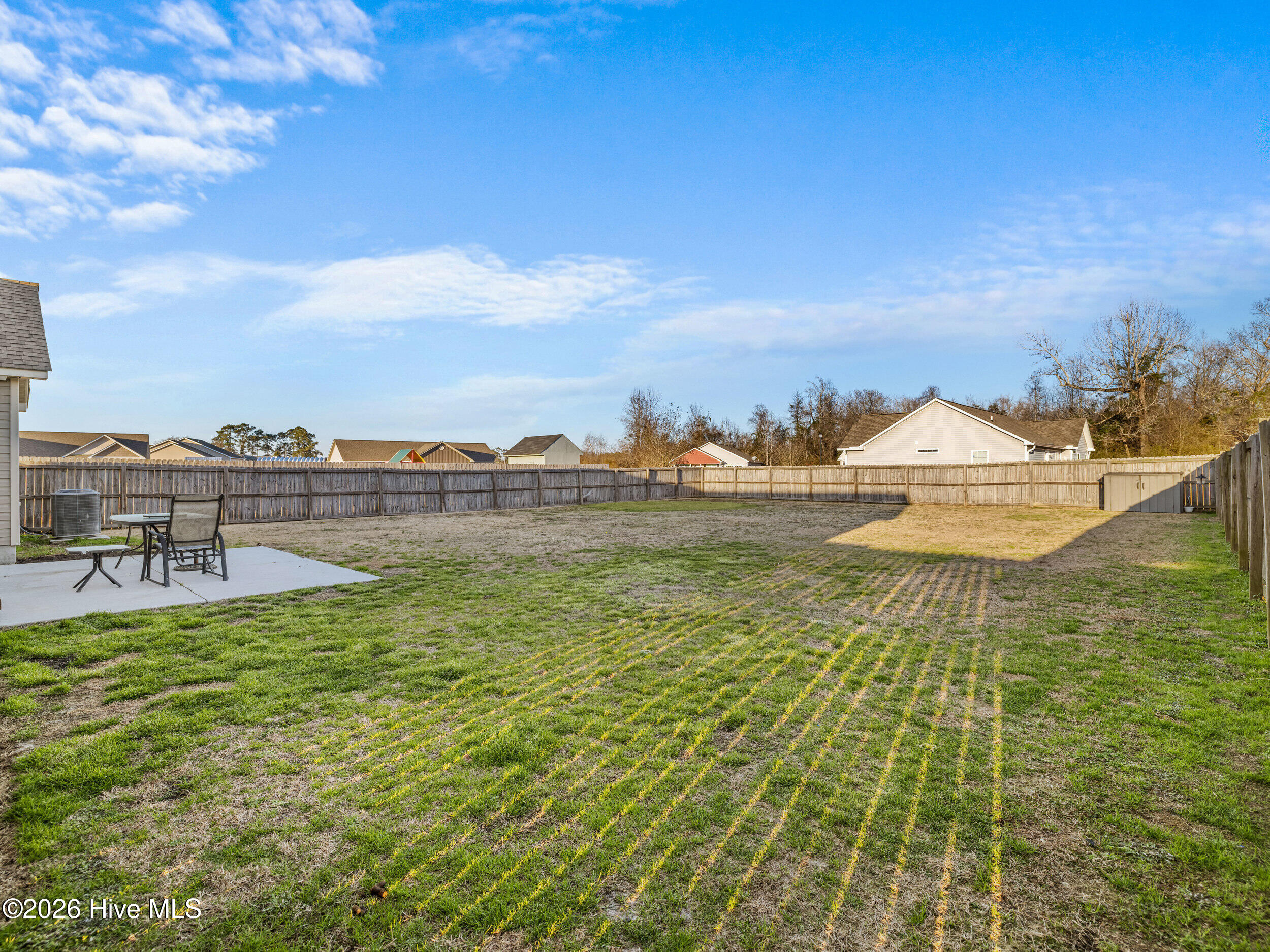 100552260 | Photo 29