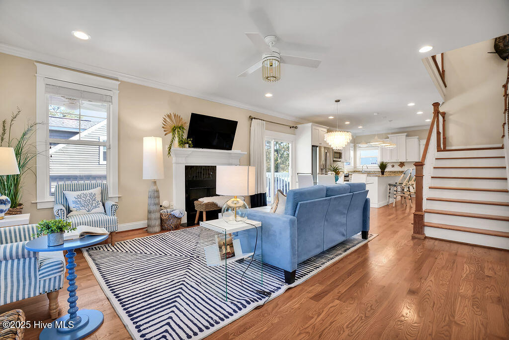 100539026 | Photo 12