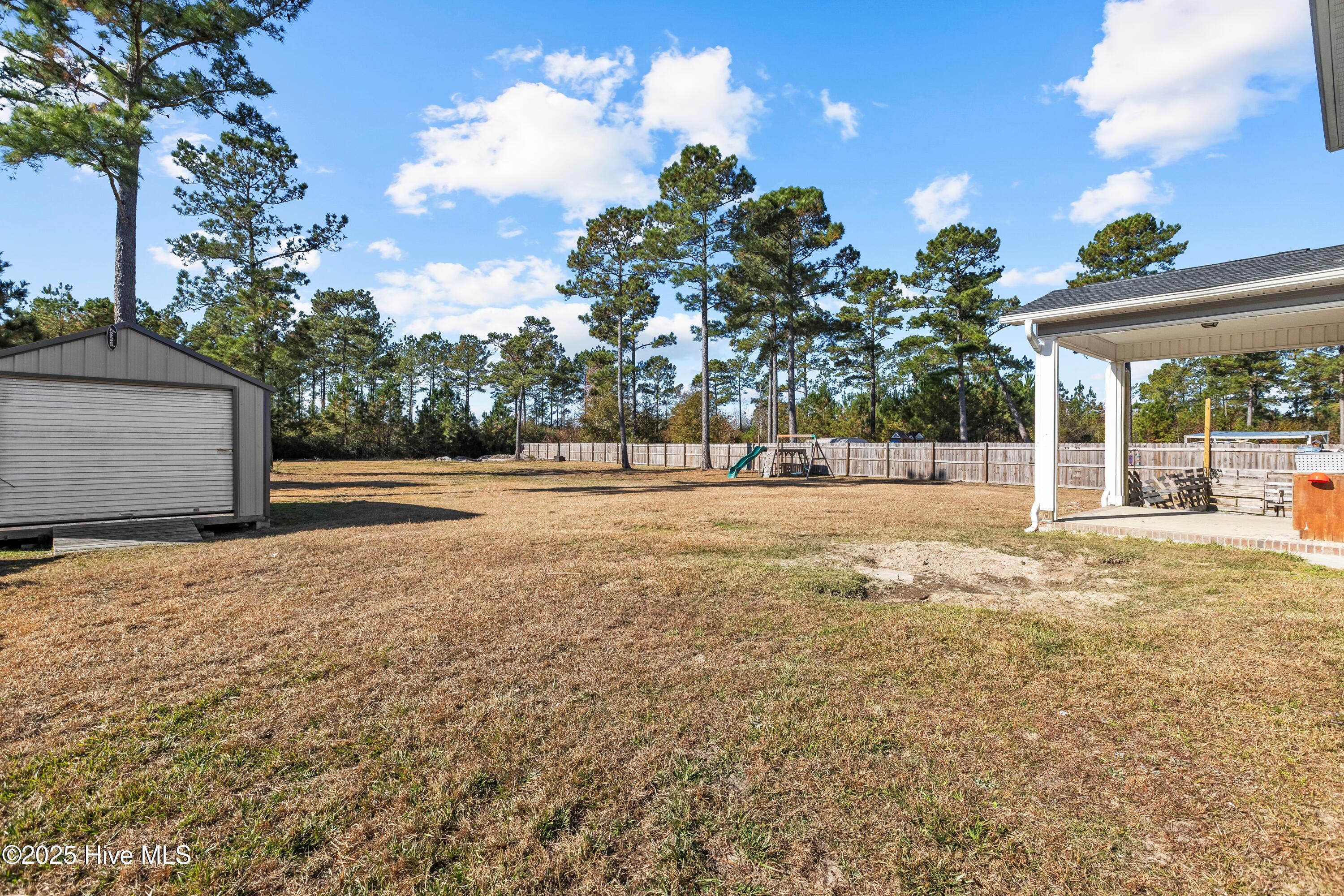 100545140 | Photo 36