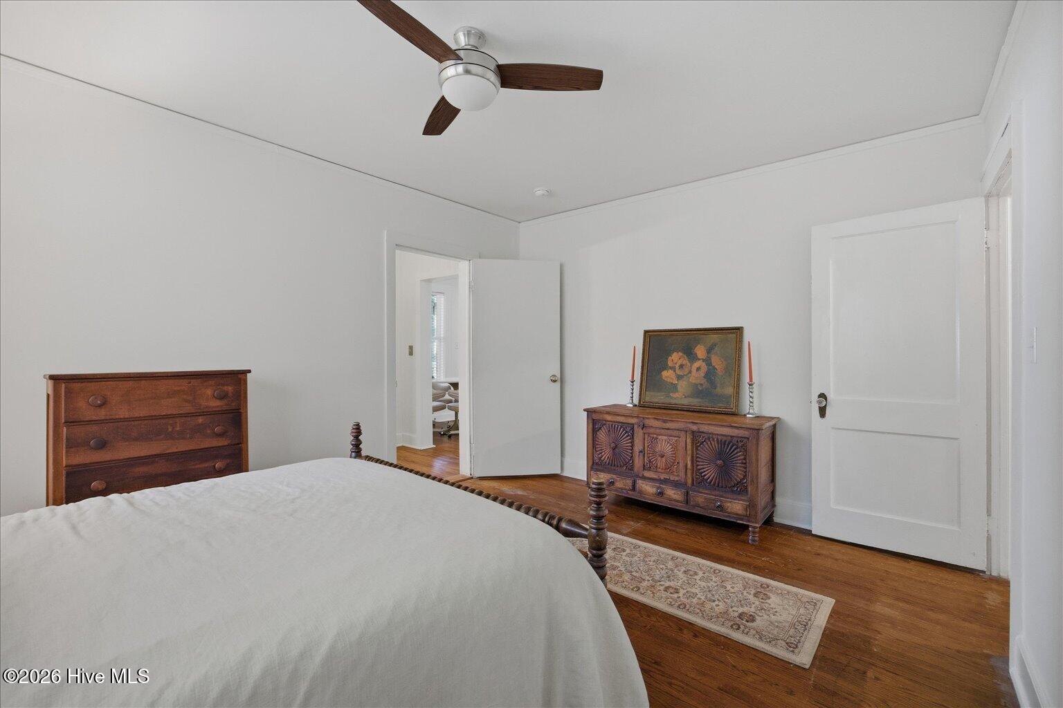 100557865 | Photo 17