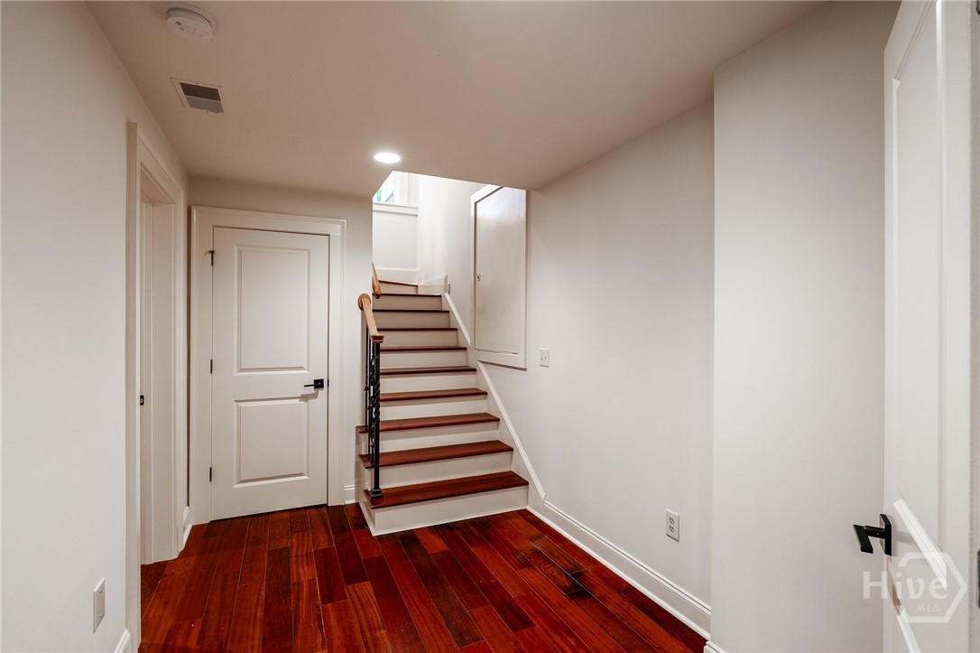 38 River Shoals Drive