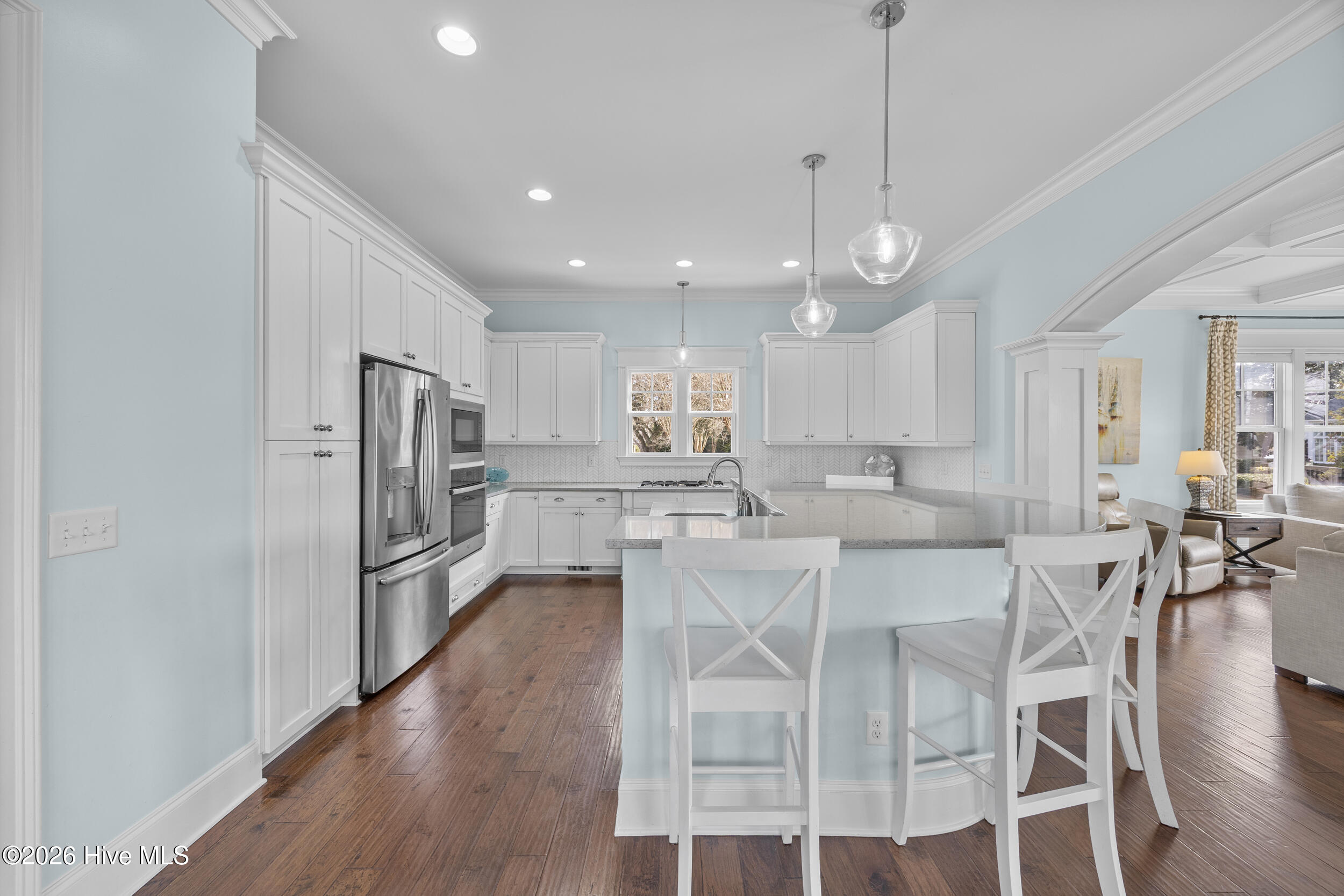 100549374 | Photo 14