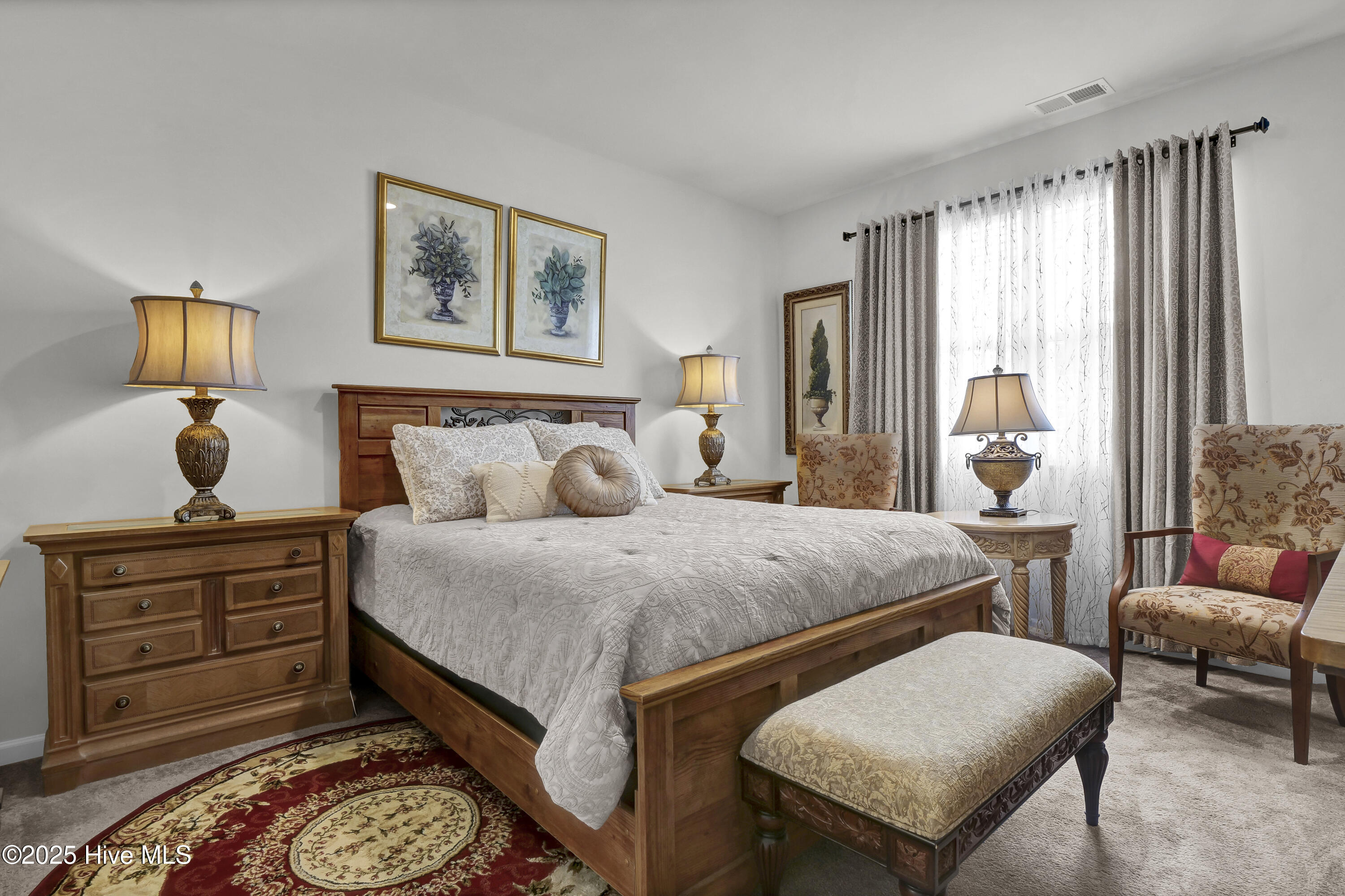 100525000 | Photo 14