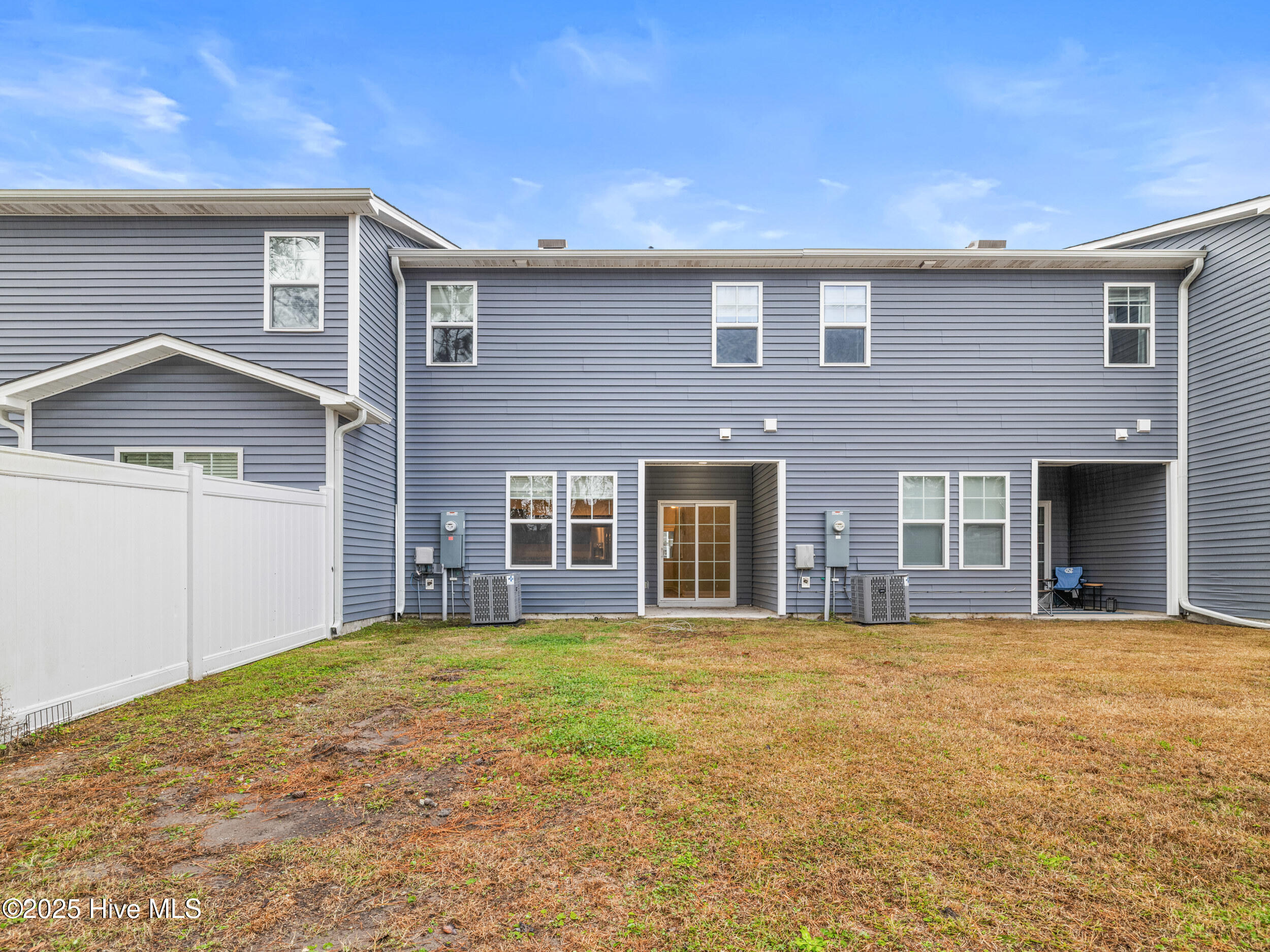 100545944 | Photo 17