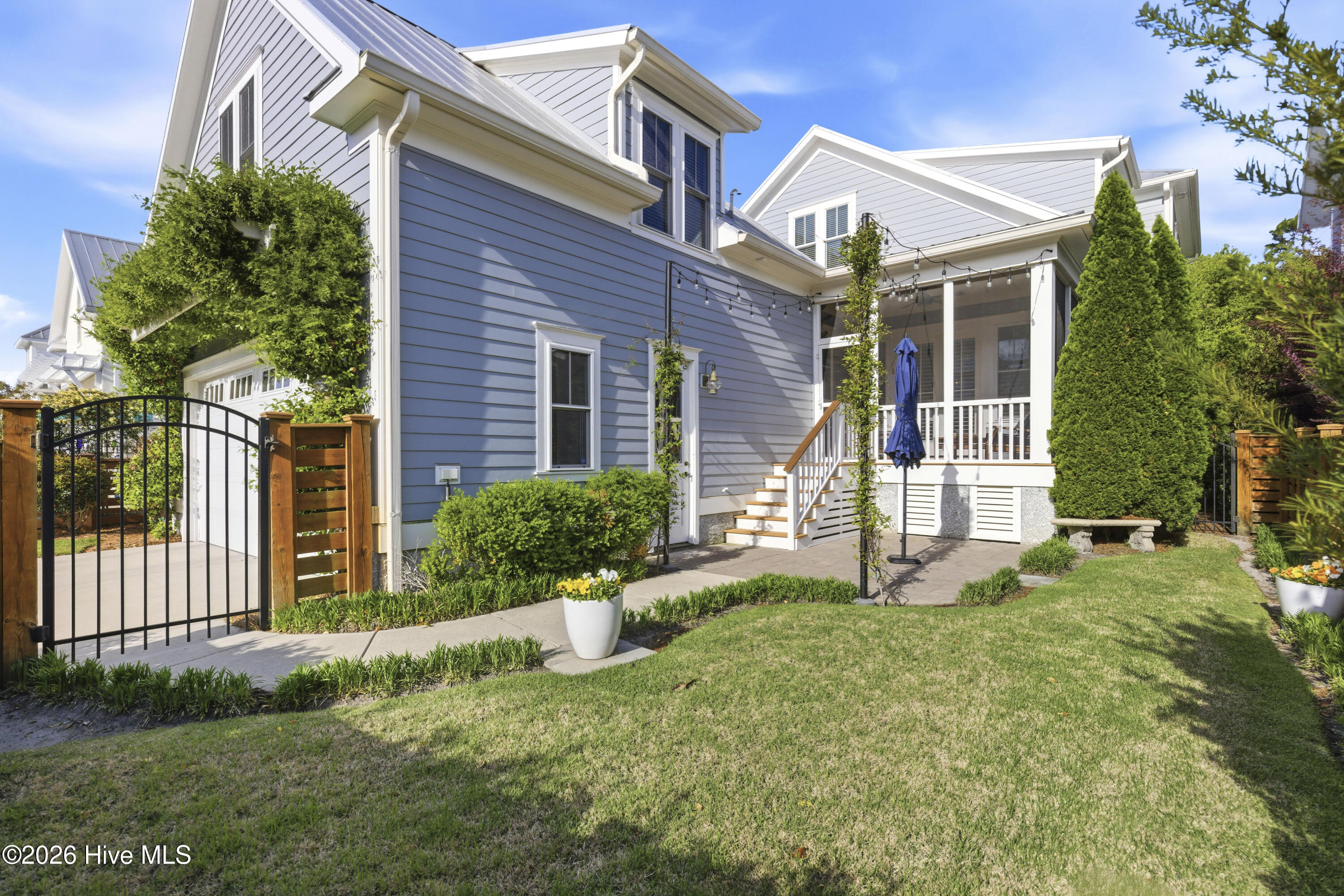 909 Mound Battery Road, Wilmington, NC, 28403