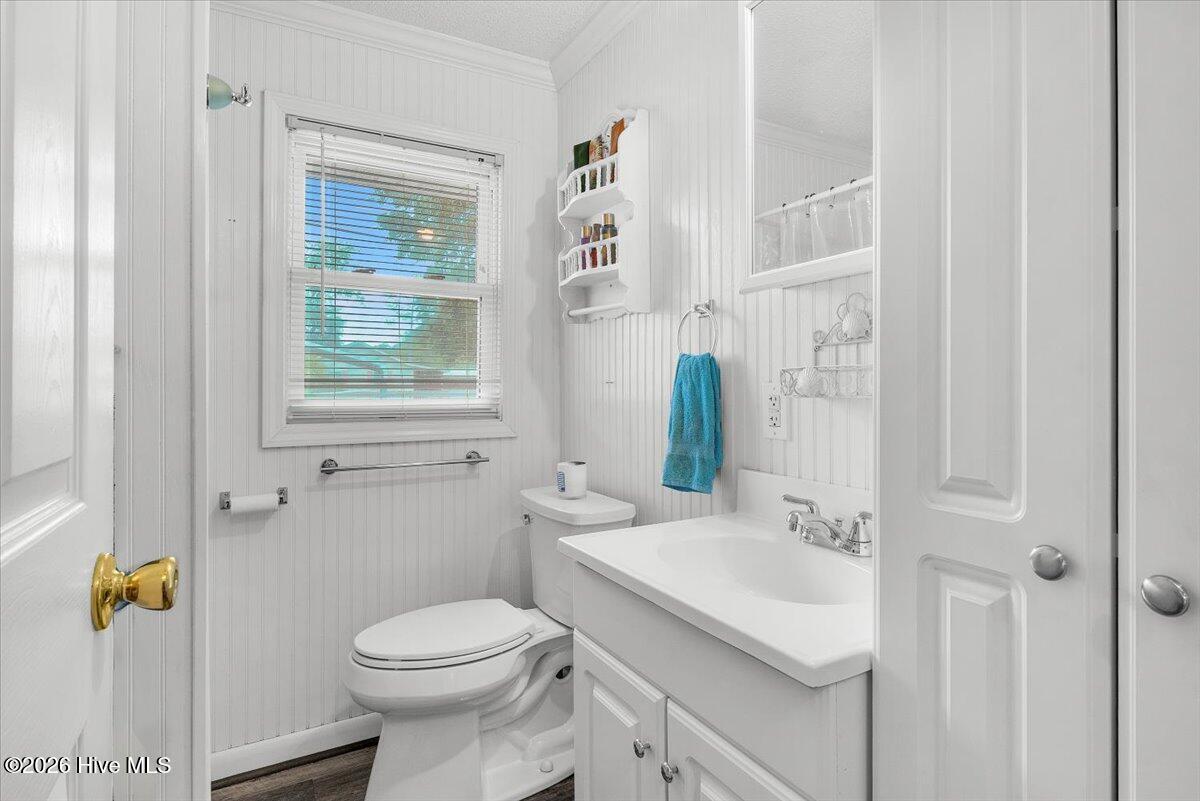 100551902 | Photo 85