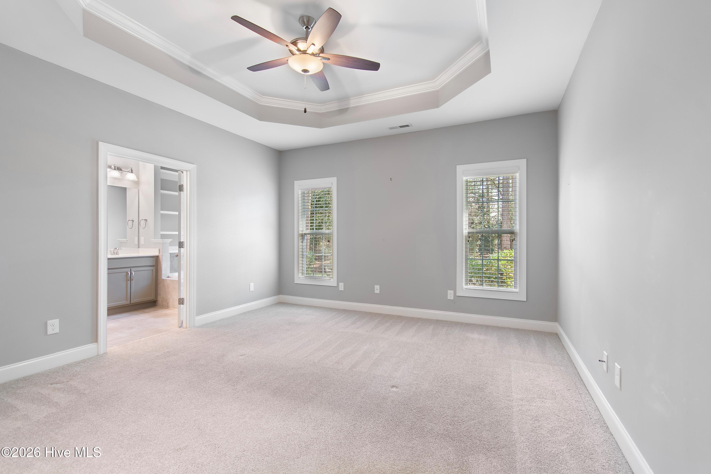 100563713 | Photo 20