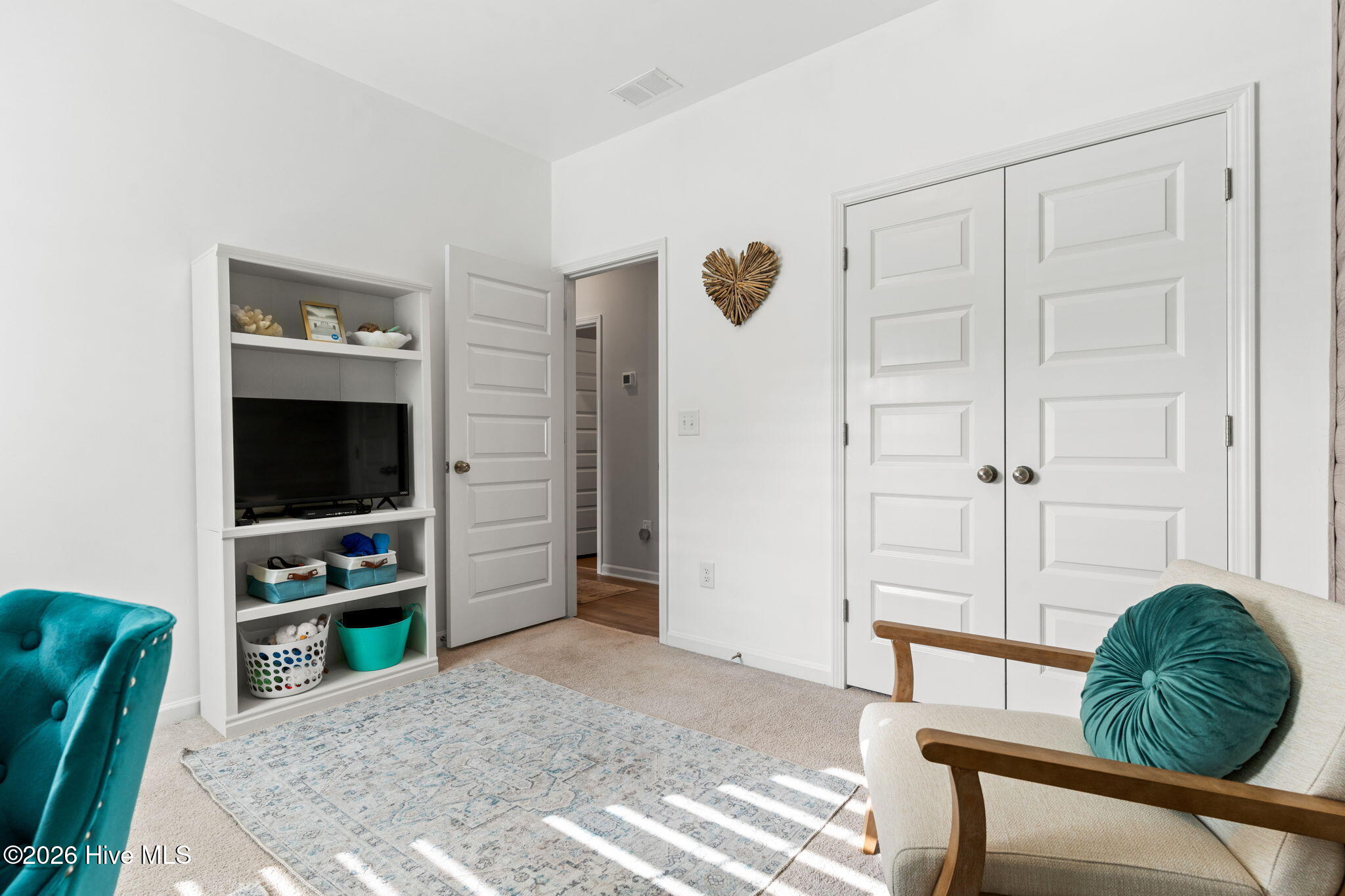 100553645 | Photo 20