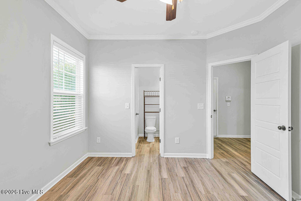 100548964 | Photo 20