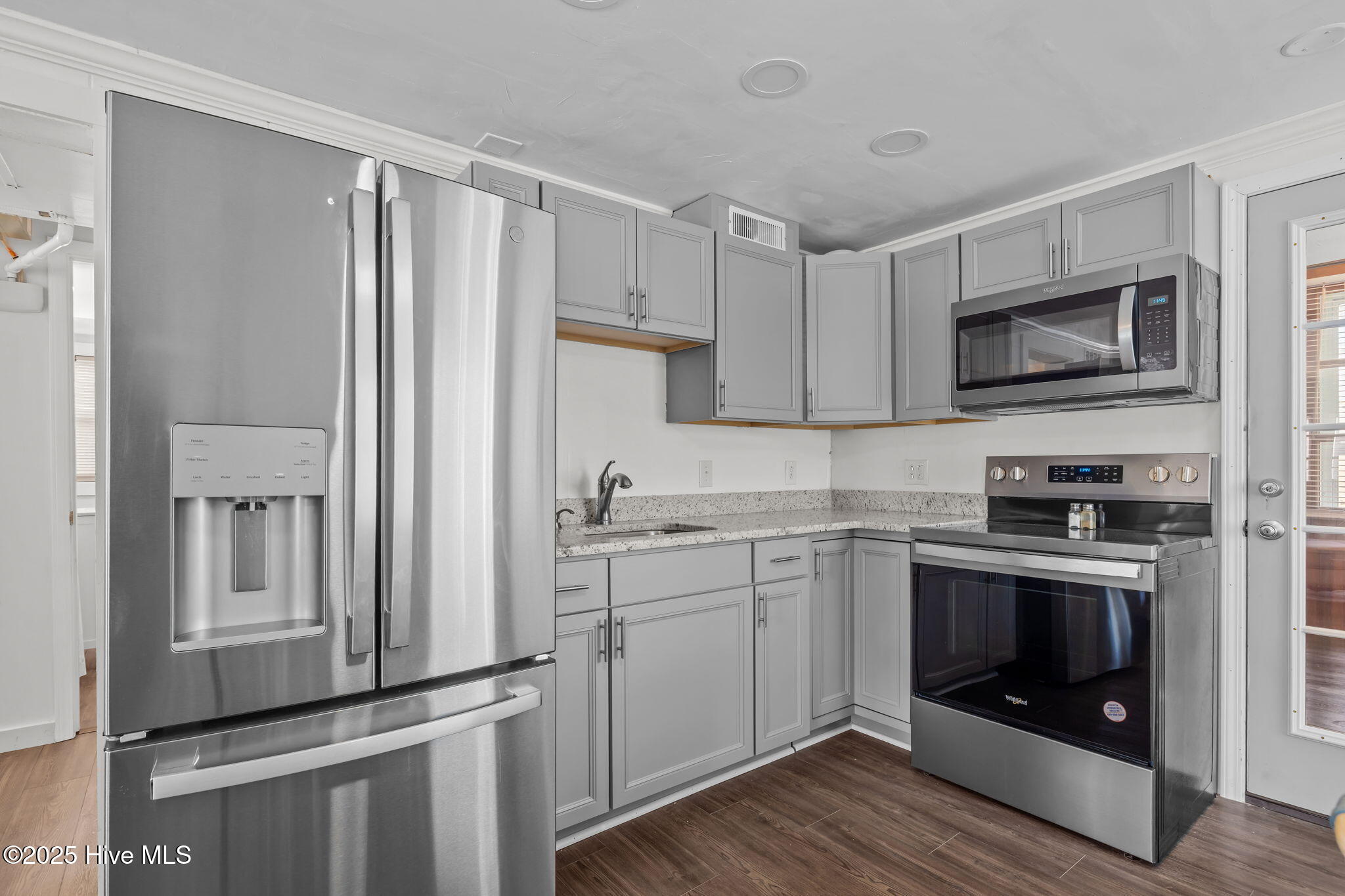 303 E Atlantic Boulevard, Atlantic Beach, NC, 28512