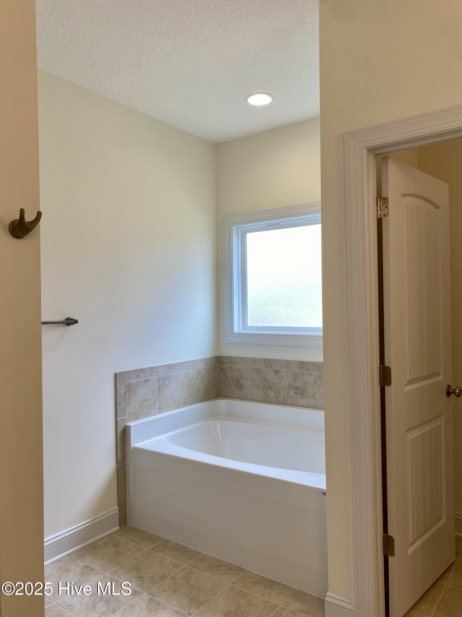 100483147 | Photo 18