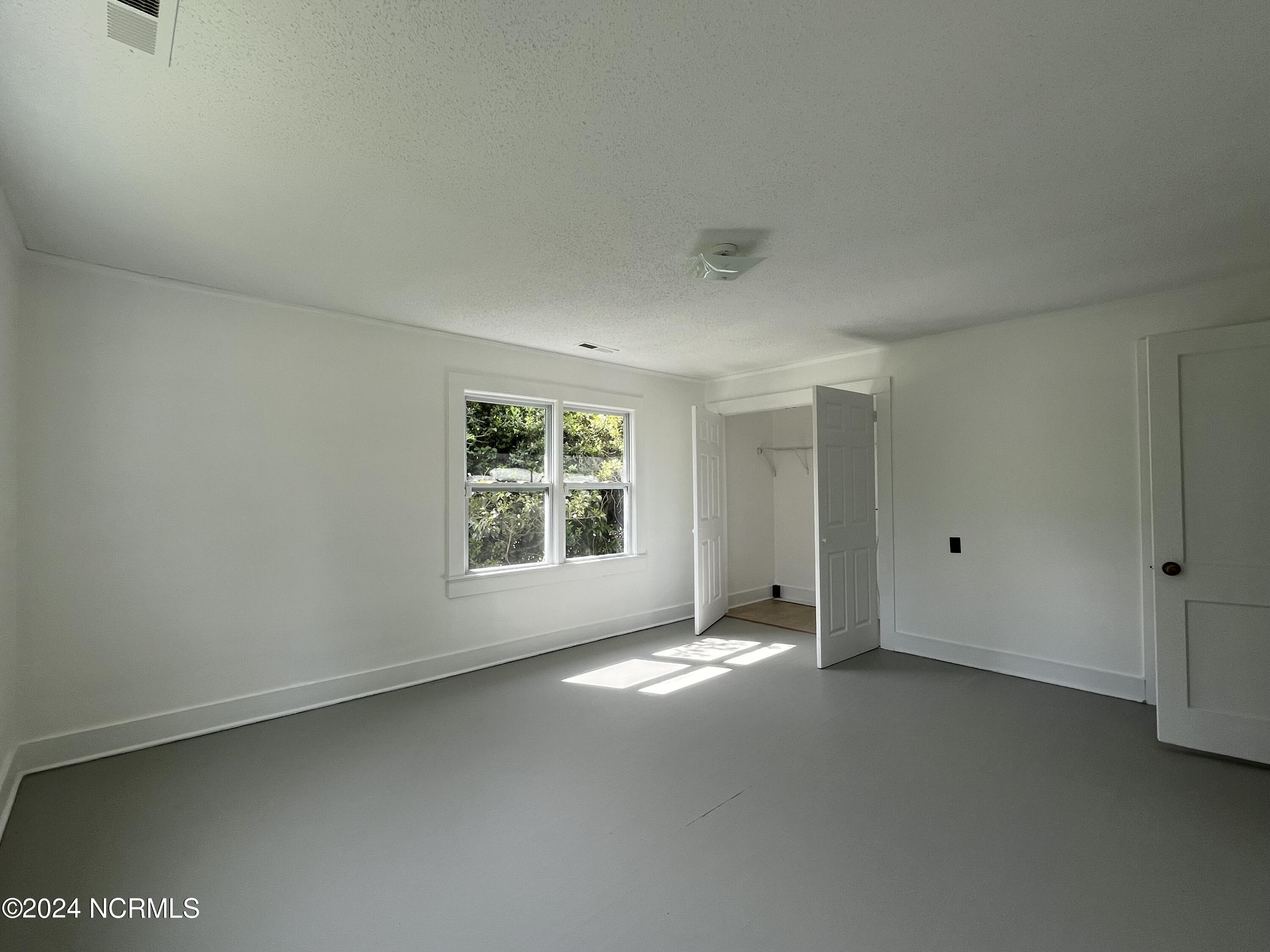 100564112 | Photo 14