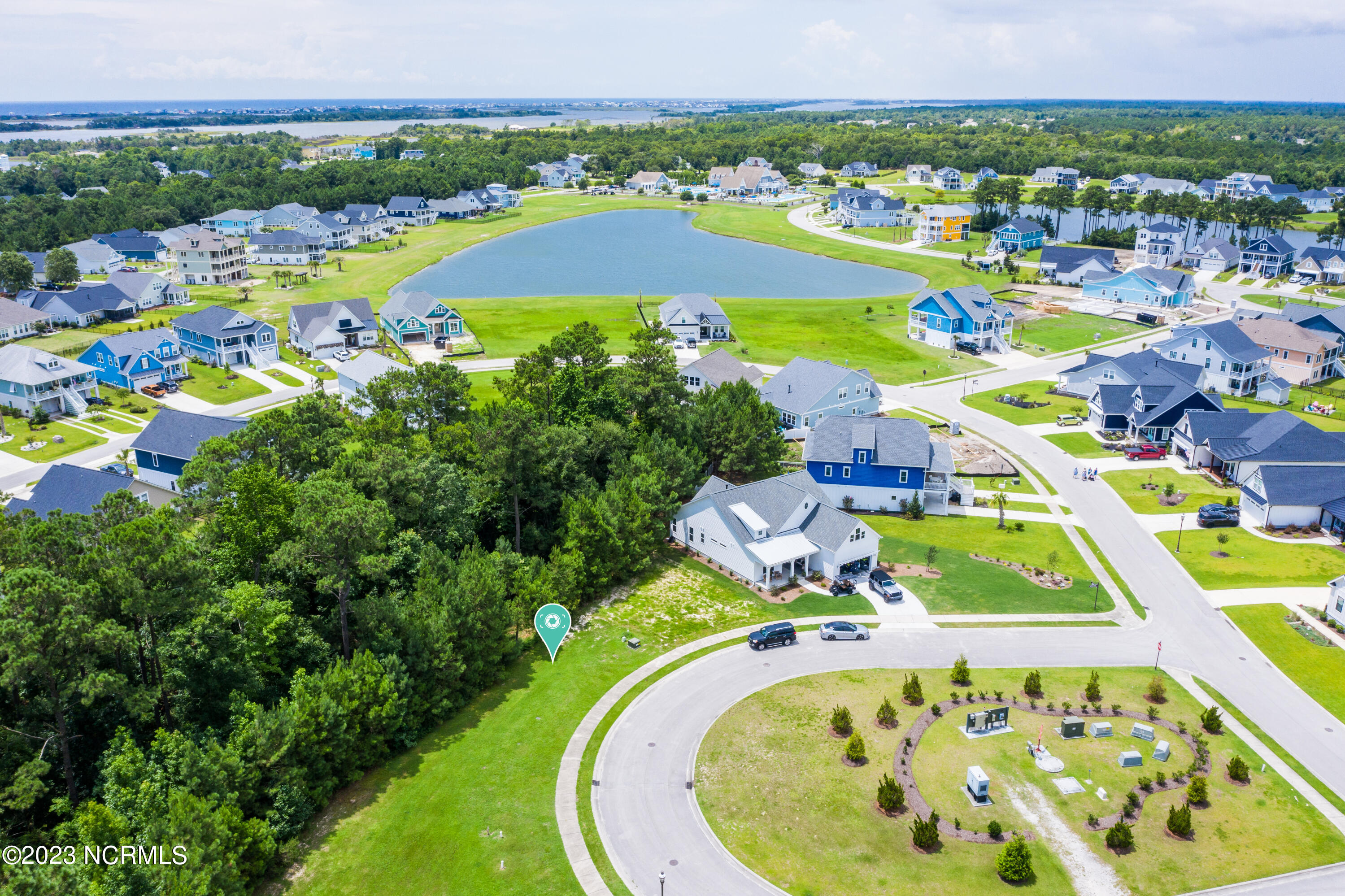 100523776 | Photo 23