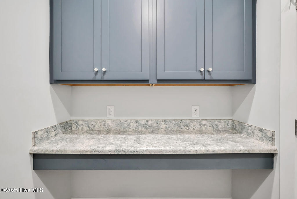 100537536 | Photo 18