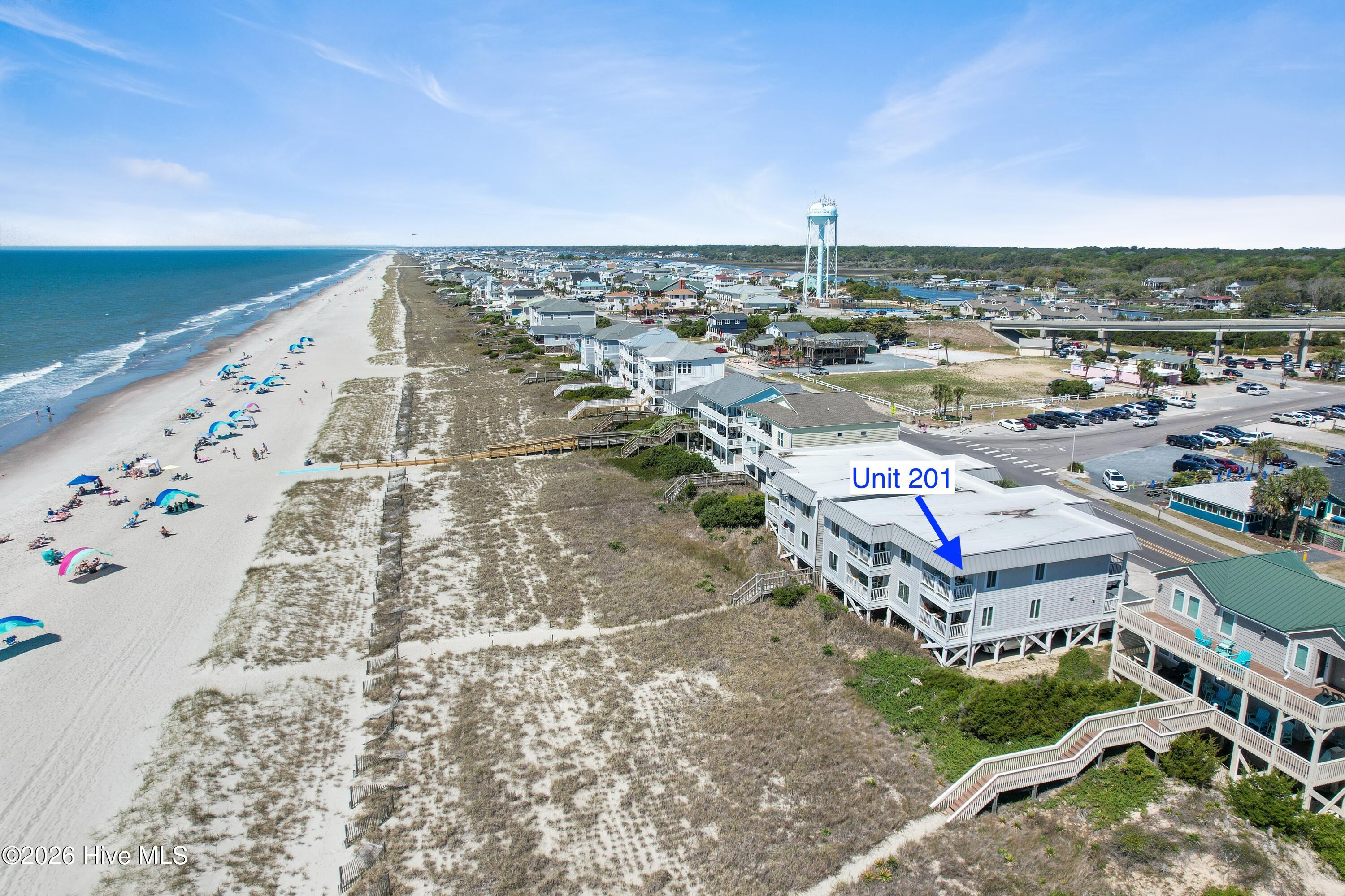 100568151 | Photo 26