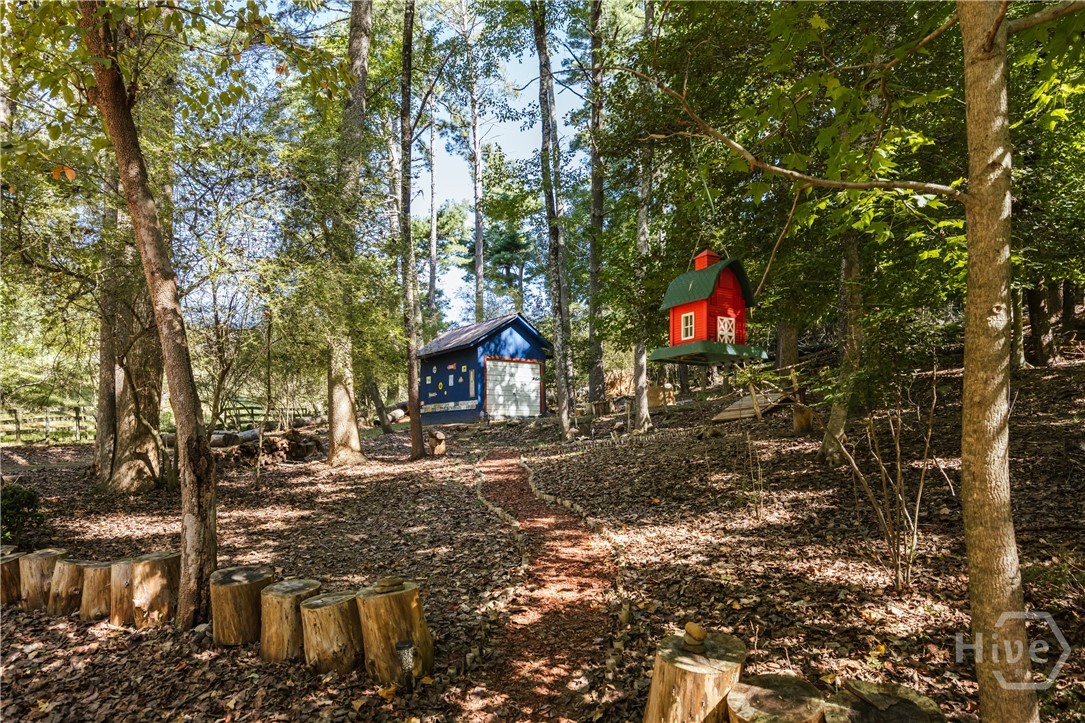 3383 Wolf Drive