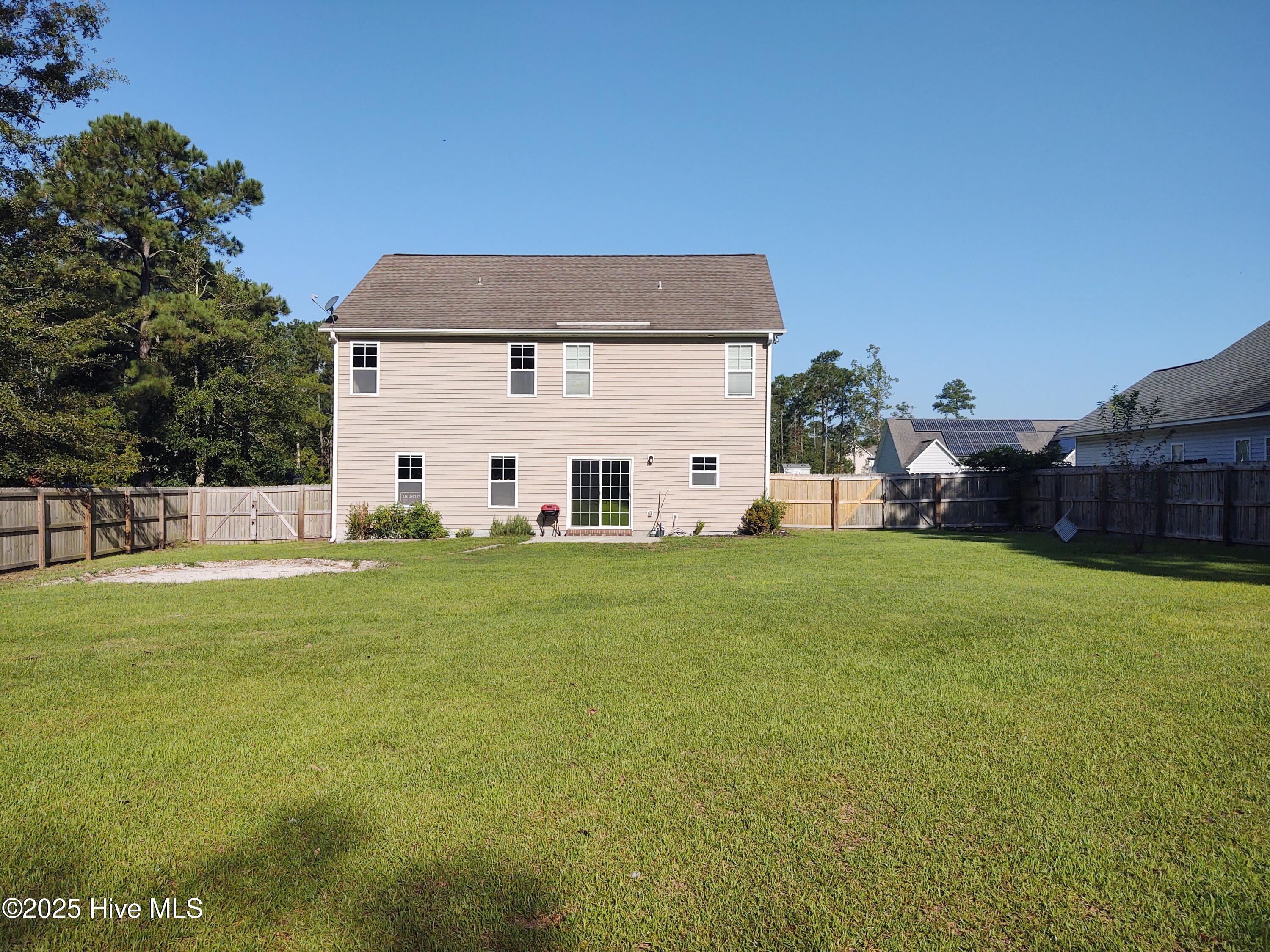 100551344 | Photo 39