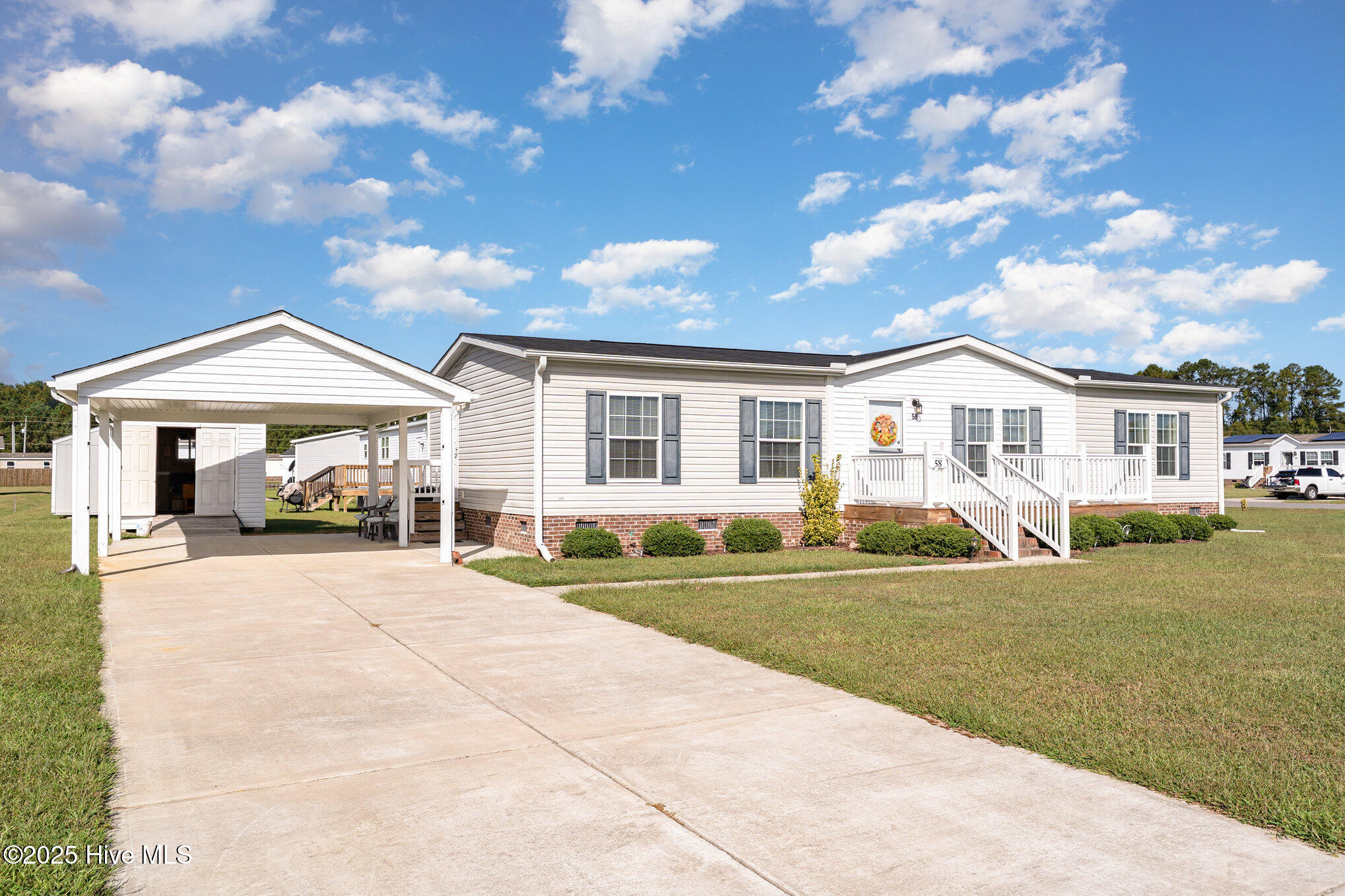 003_wag08258-edit_52