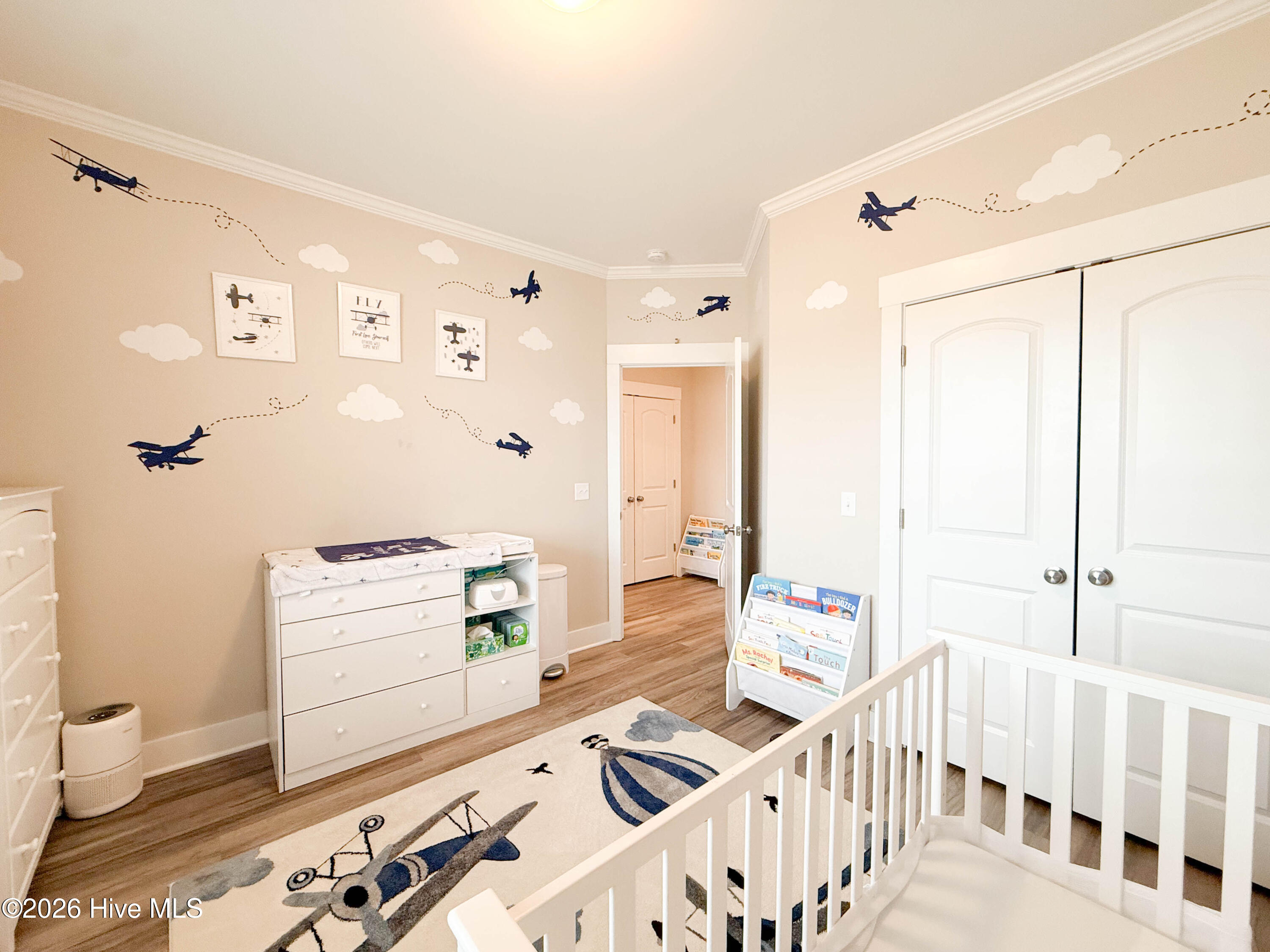 100560693 | Photo 32