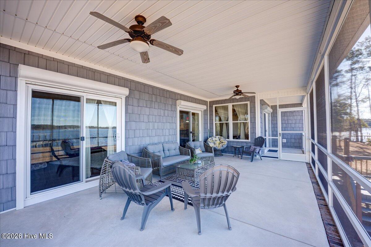 5544 Creek Pointe Road,New Bern