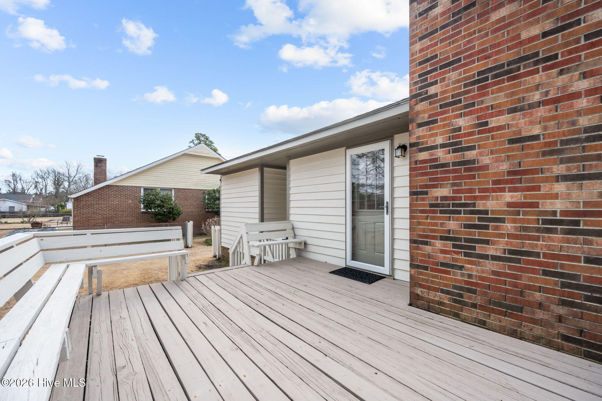 100555797 | Photo 41