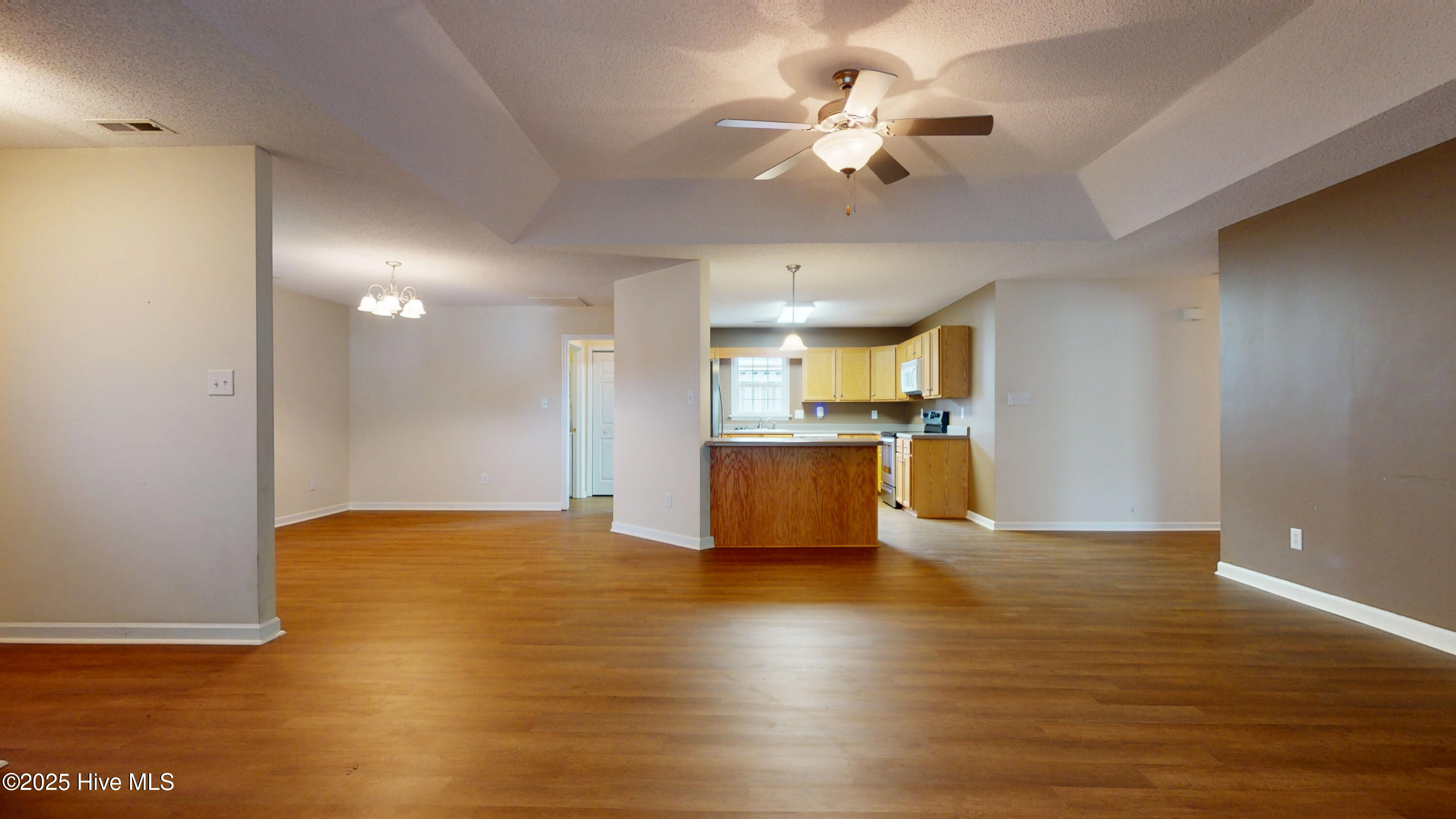 2104 Colony Plaza, Jacksonville, NC 28546 – photo 7: 09192025_134026