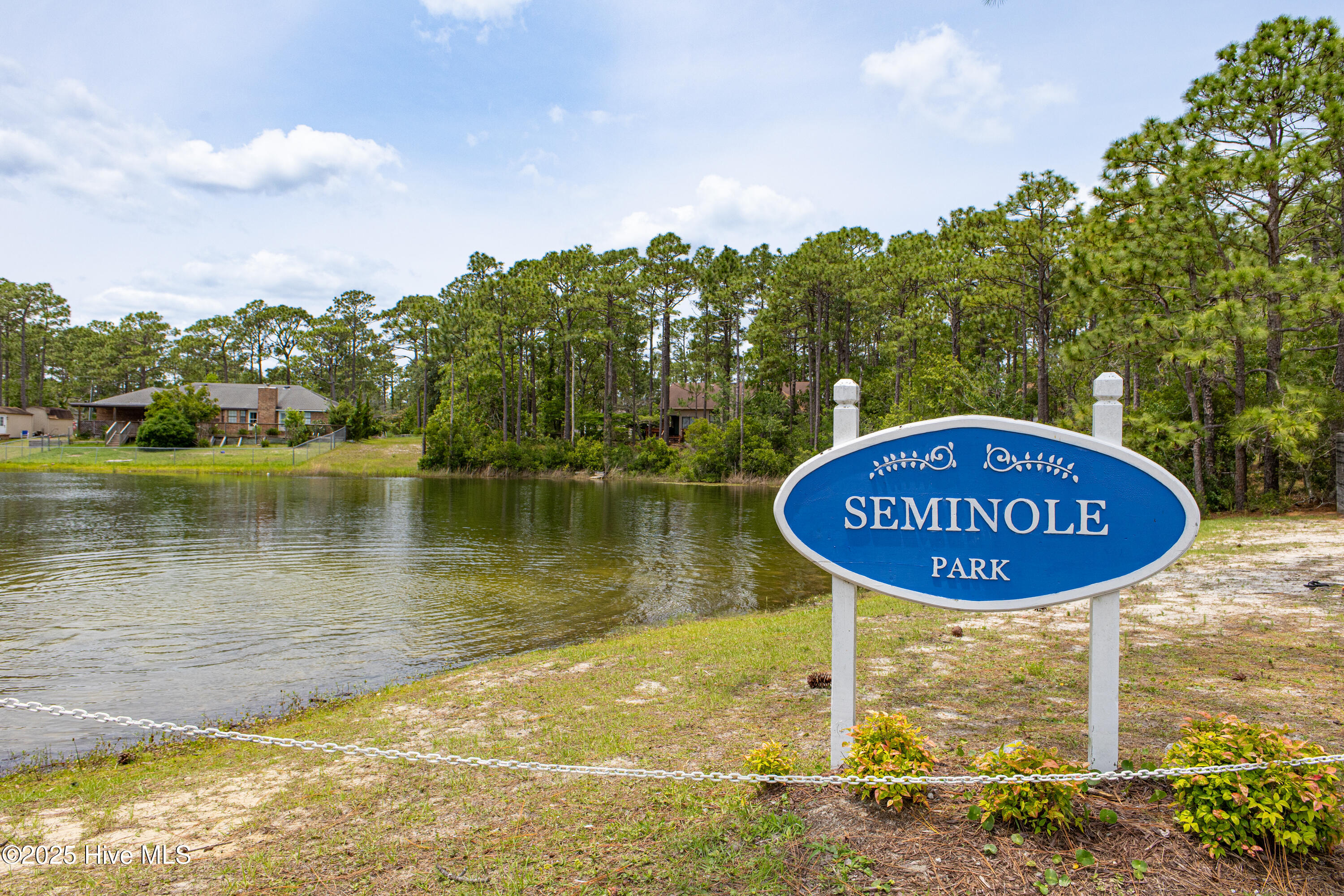 100512756 | Photo 40