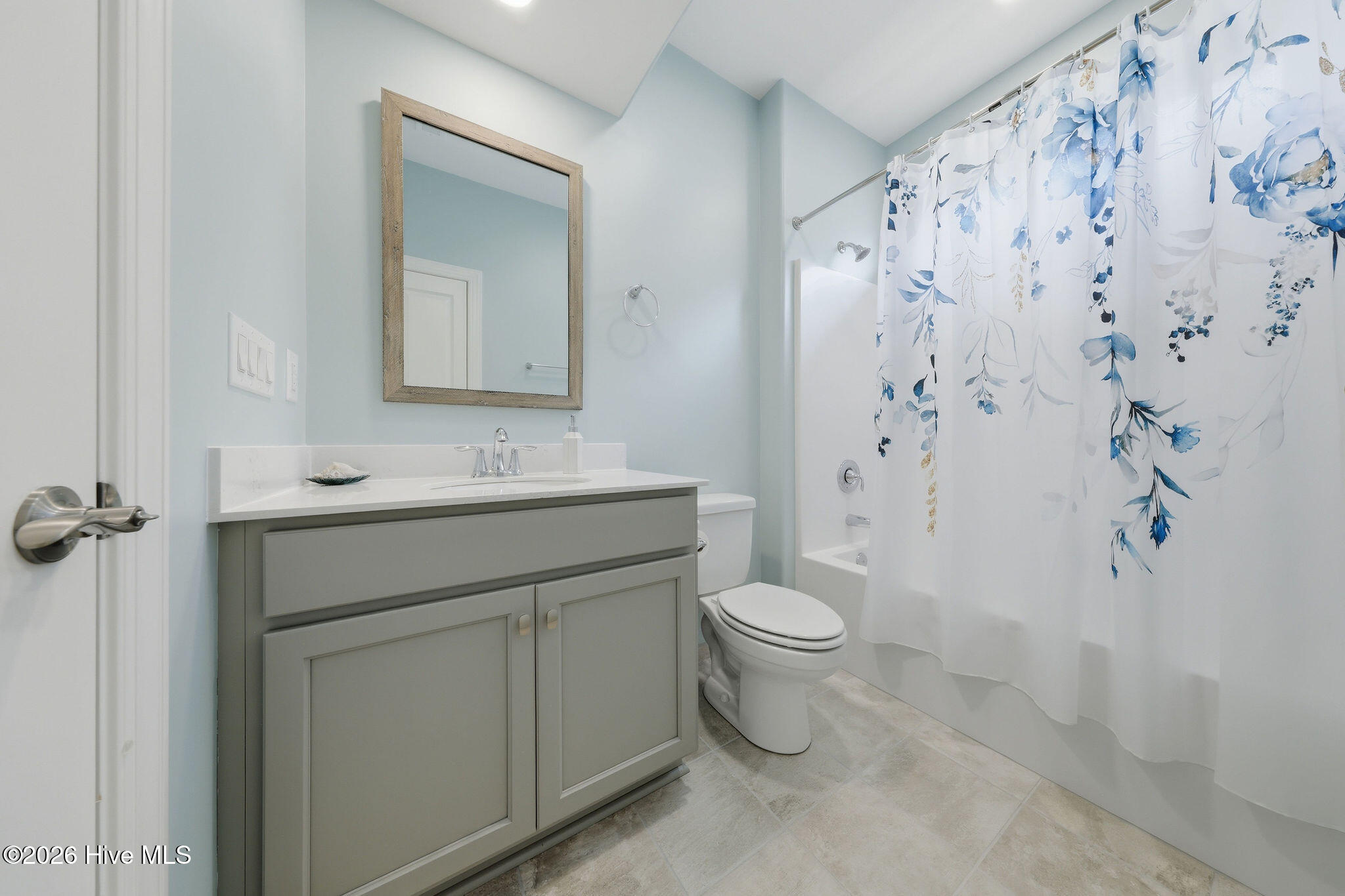 100568538 | Photo 33